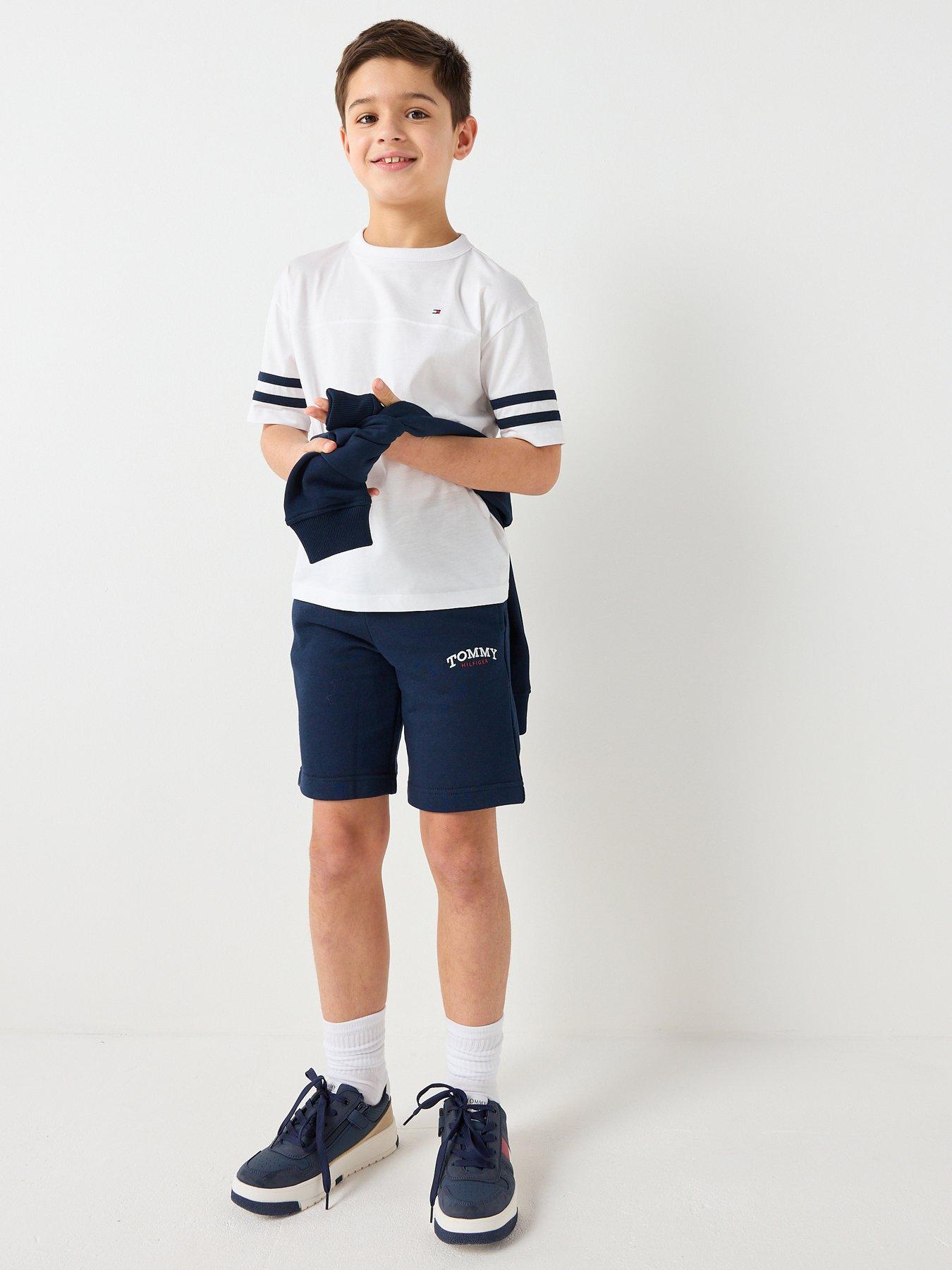 tommy-hilfiger-boys-monotype-graphic-sweat-shorts-navyfront