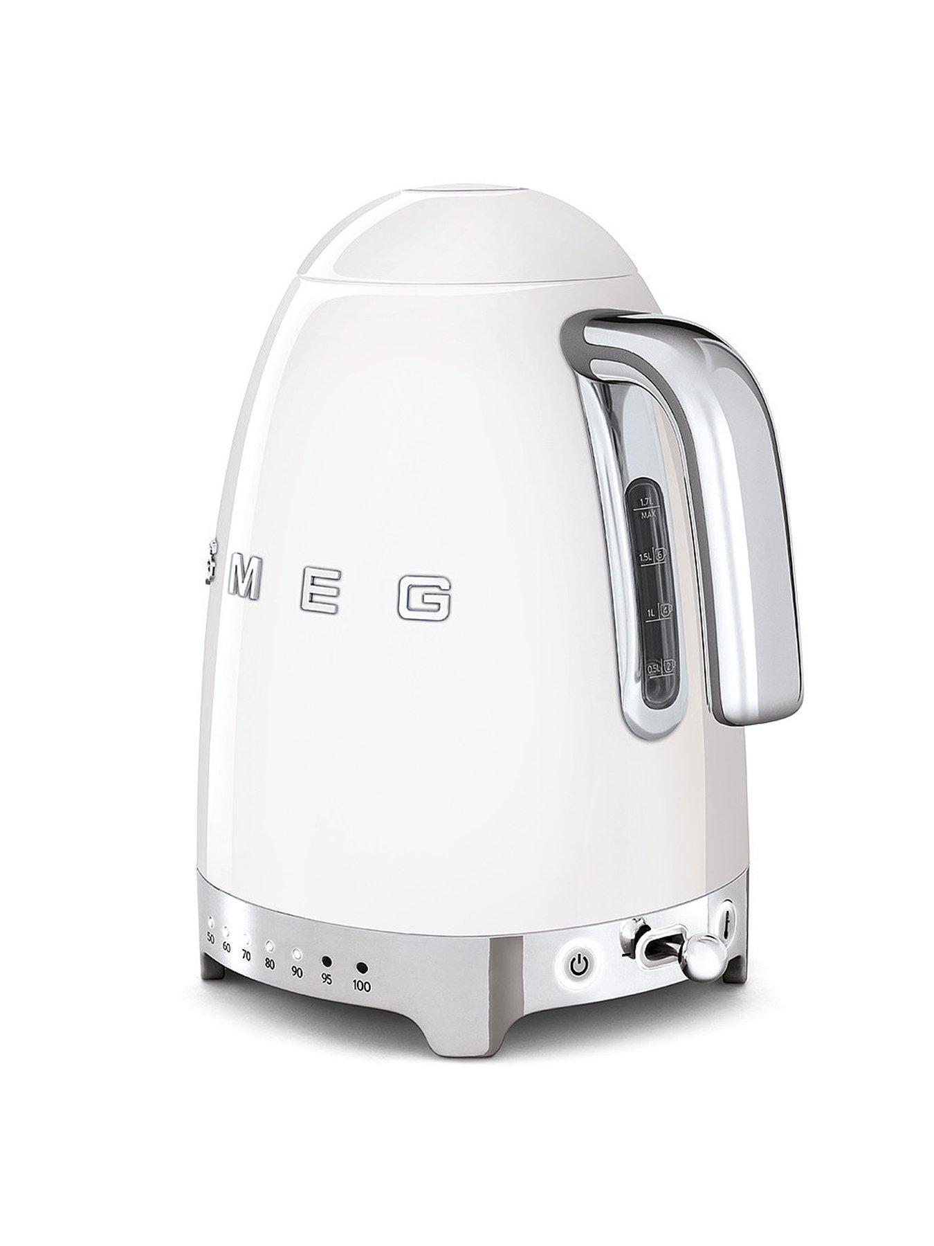 Image 6 of 7 of Smeg Smeg Variable Temperature Kettle and 4 Slice Toaster Bundle- White