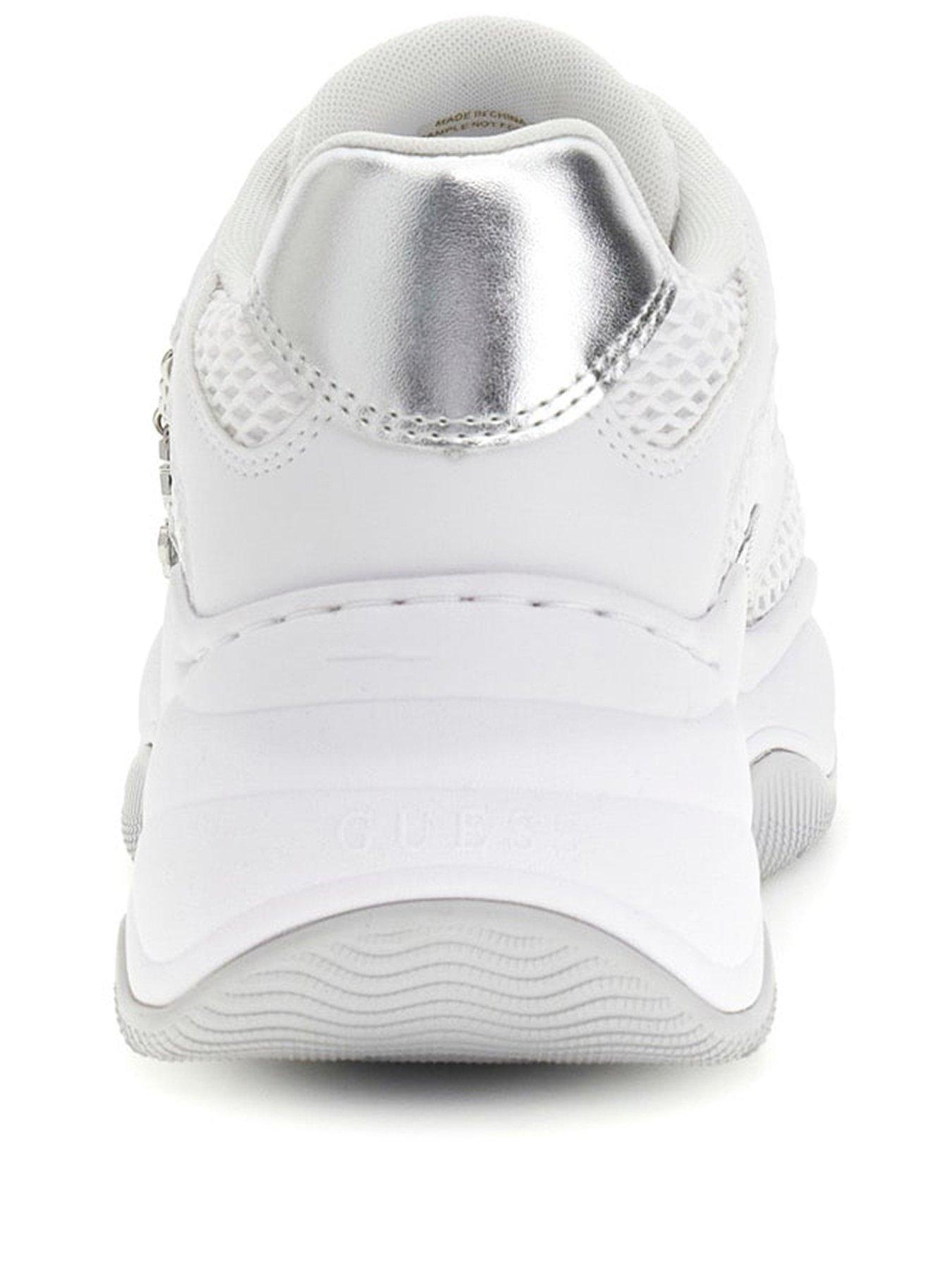 guess-jeans-harpaa-chunky-sole-chain-sneakerback