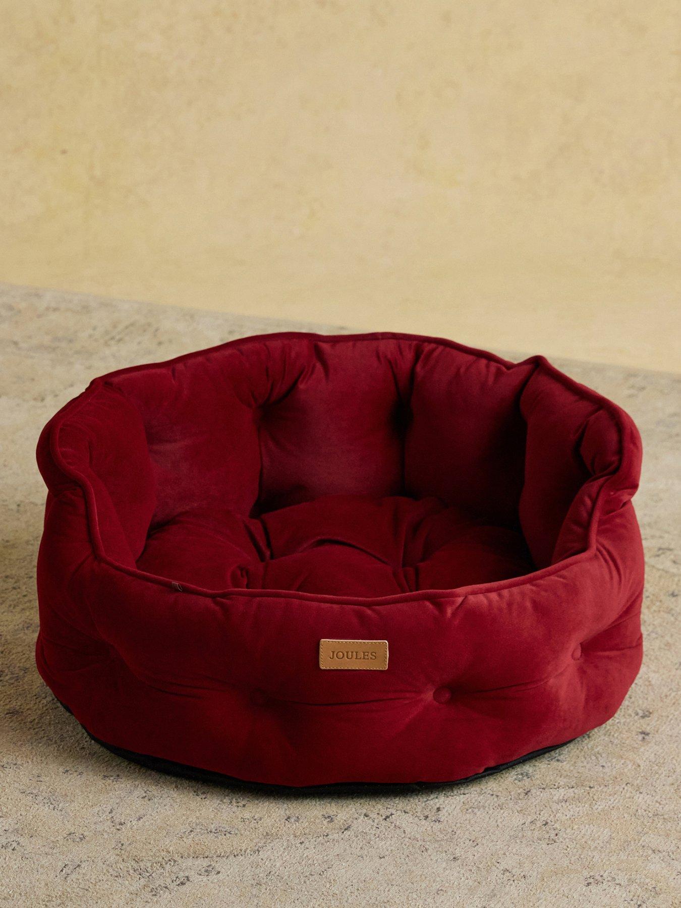 joules-chesterfield-pet-bed--nbspburgundystillFront
