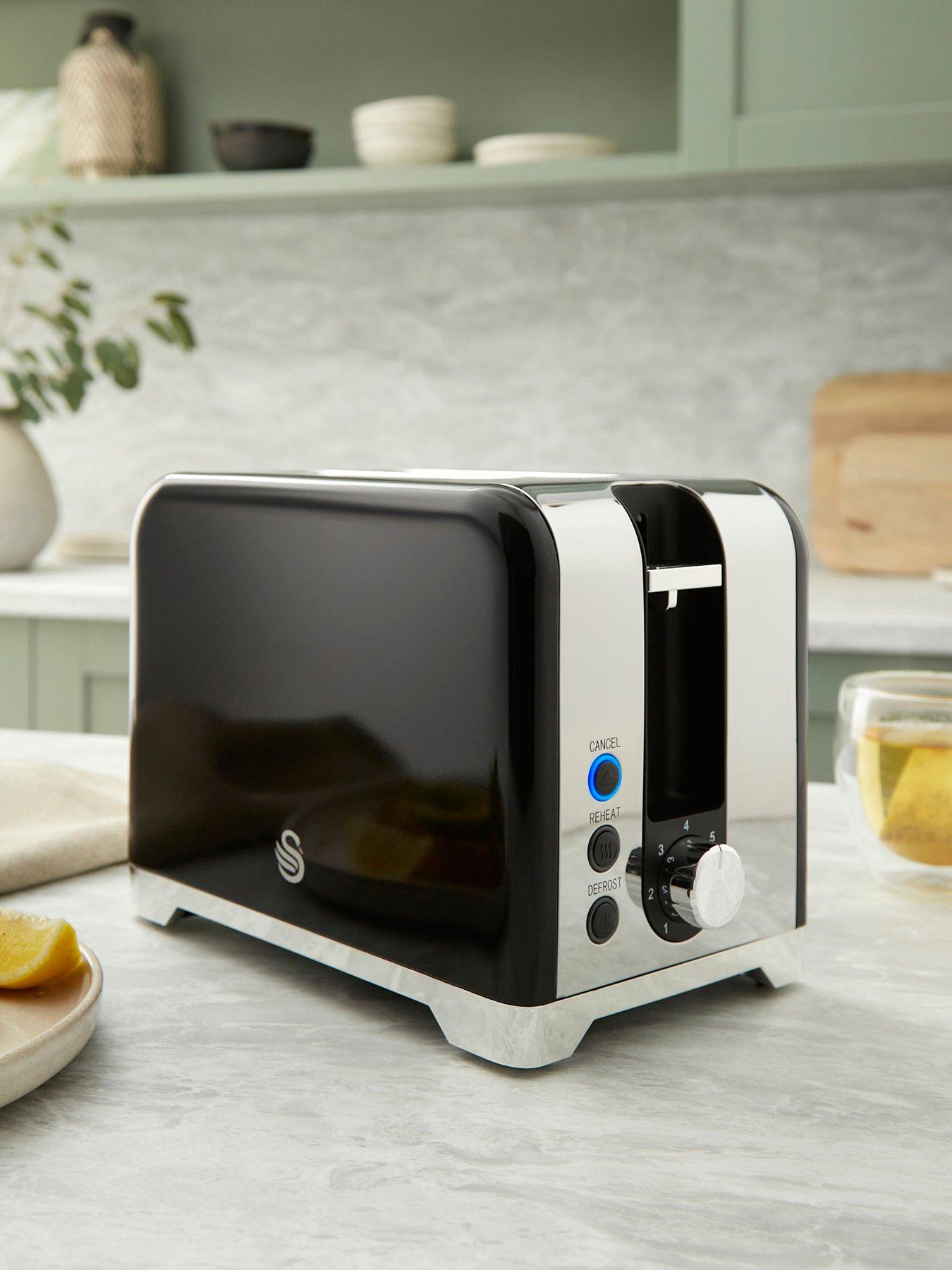 swan-solace-2-slice-toaster-amp-kettle-bundle-blackstillFront