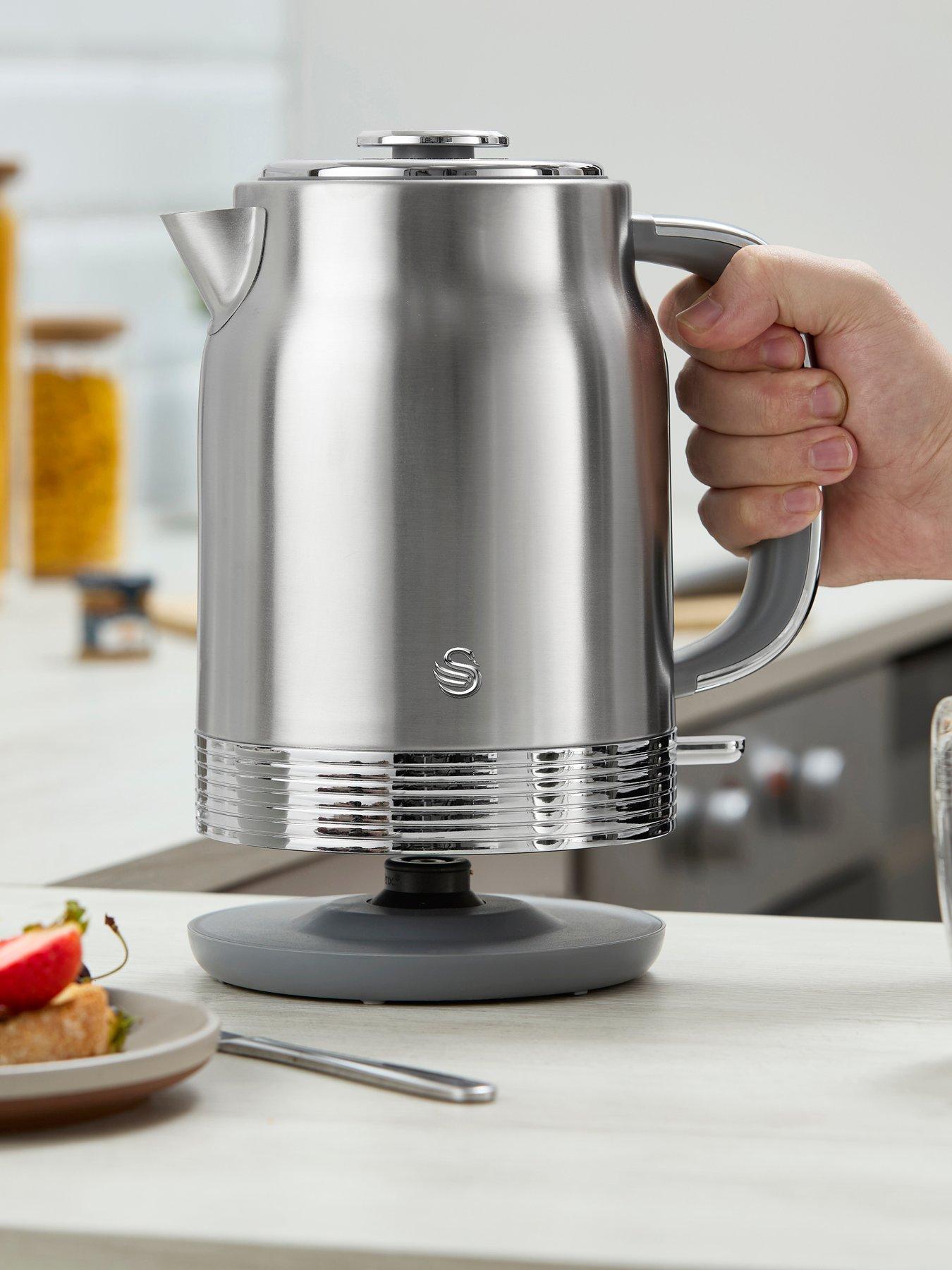 swan-retro-revivenbsp2-slice-toaster-amp-kettle-bundle--stainless-steeloutfit