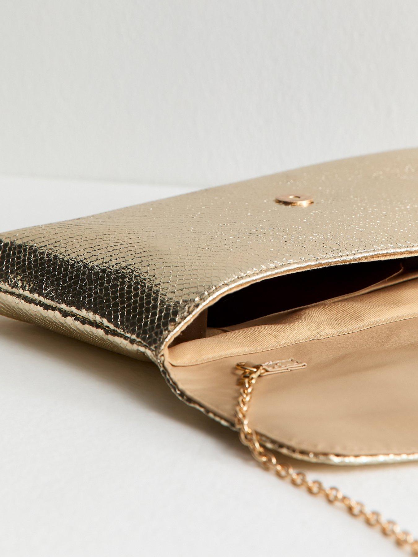 new-look-faux-leather-envelope-shoulder-bag-golddetail