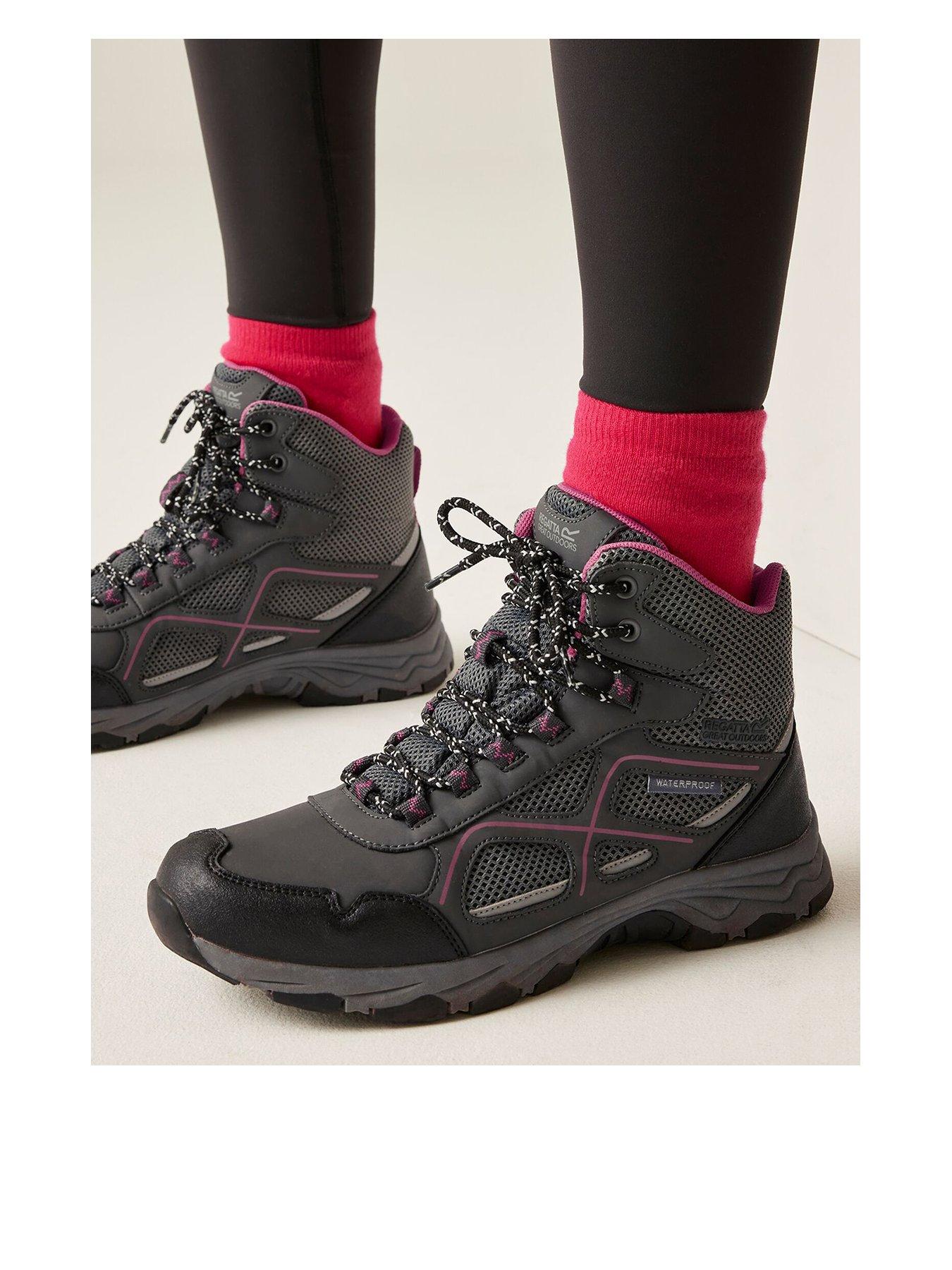 Image 1 of 7 of Regatta Womens Vendeavour Hiking Boots - Grey