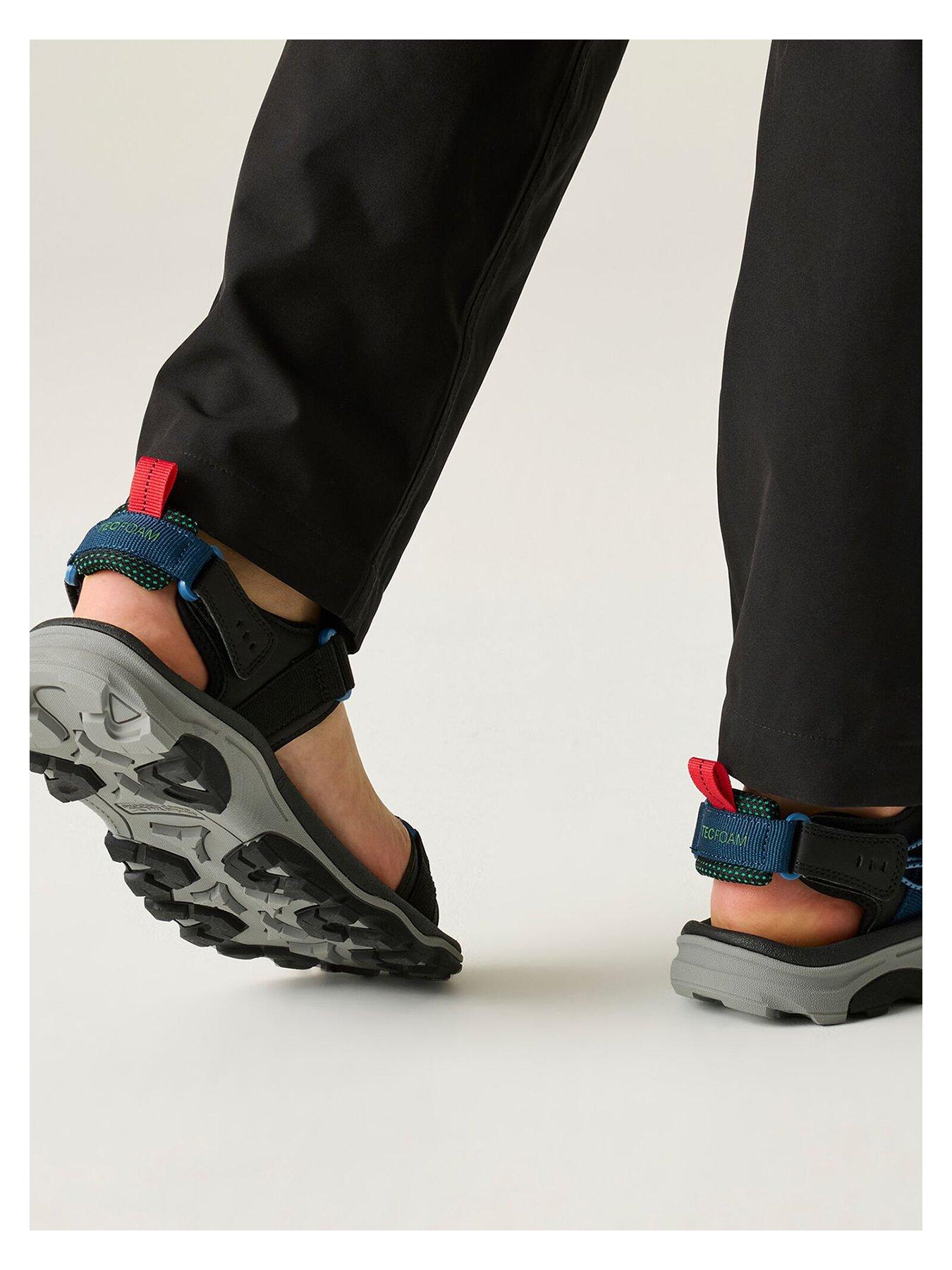 Image 4 of 7 of Regatta Mens Blaze Sandal - Black