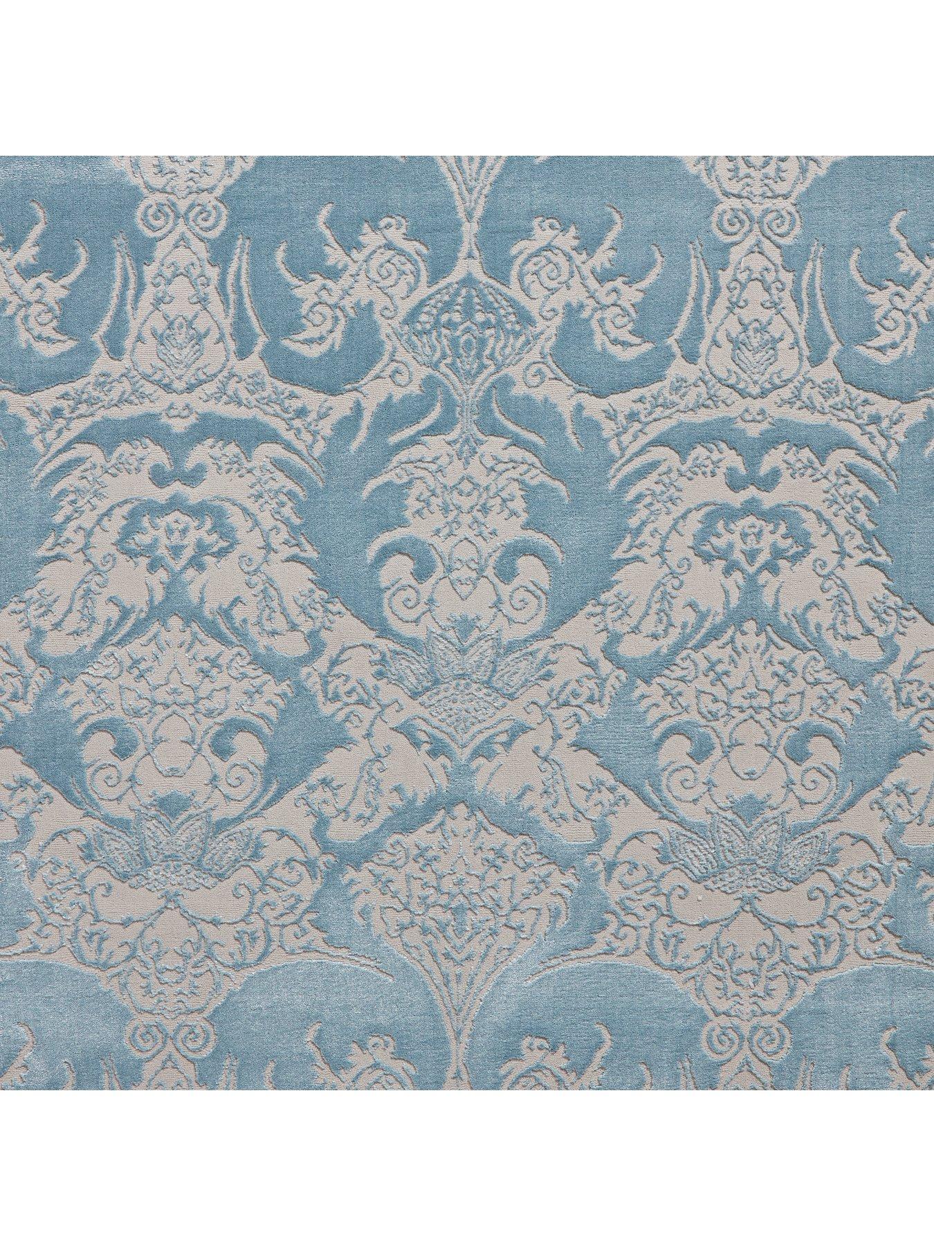 laurence-llewelyn-bowen-llb-imperial-blue-rug-120-x-170outfit