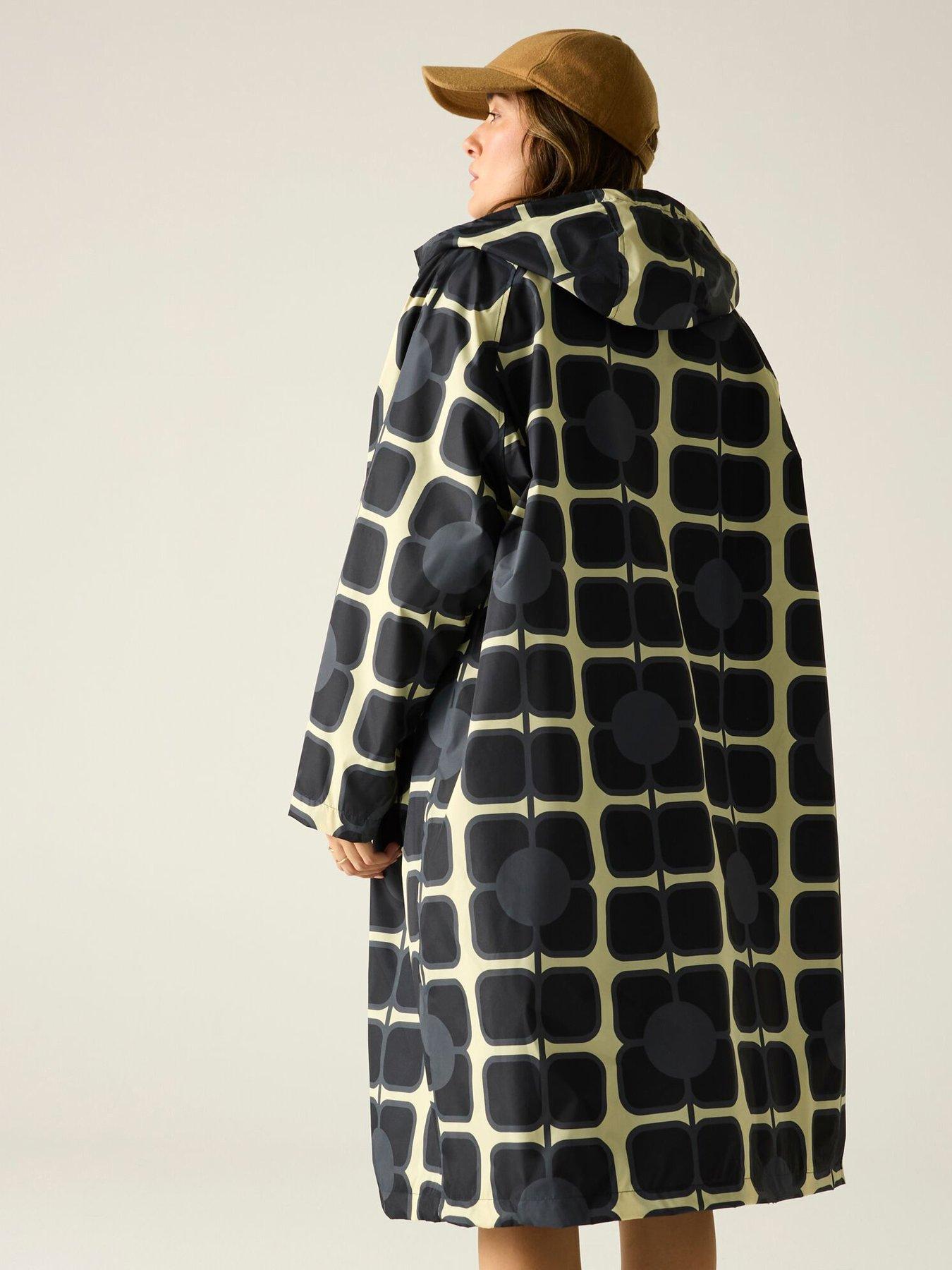 regatta-womens-orla-keily-changing-robe-blackstillFront