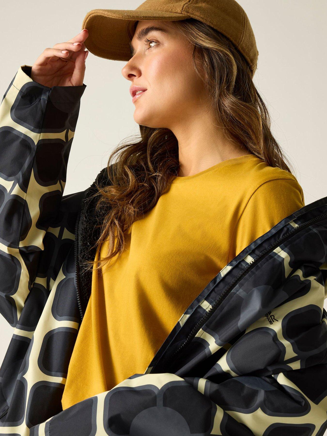 regatta-womens-orla-keily-changing-robe-blackback