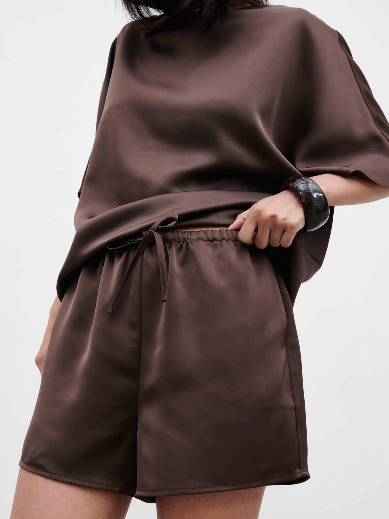 Pretty Lavish Breya Satin Drawstring Short - Chocolate Brown
