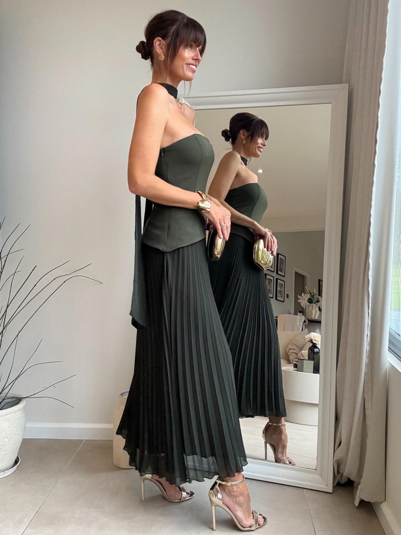 style-cheat-pleat-scarf-dress-greenoutfit