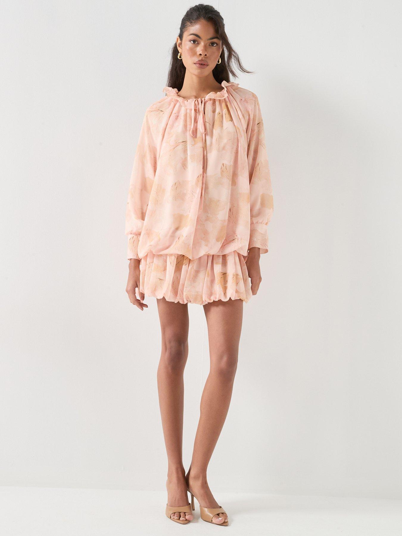 style-cheat-floral-mini-dressfront