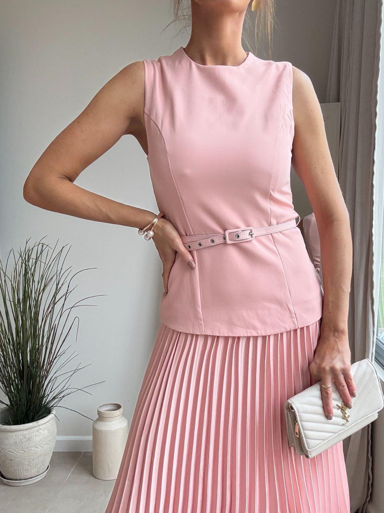 style-cheat-belted-pleated-dressoutfit
