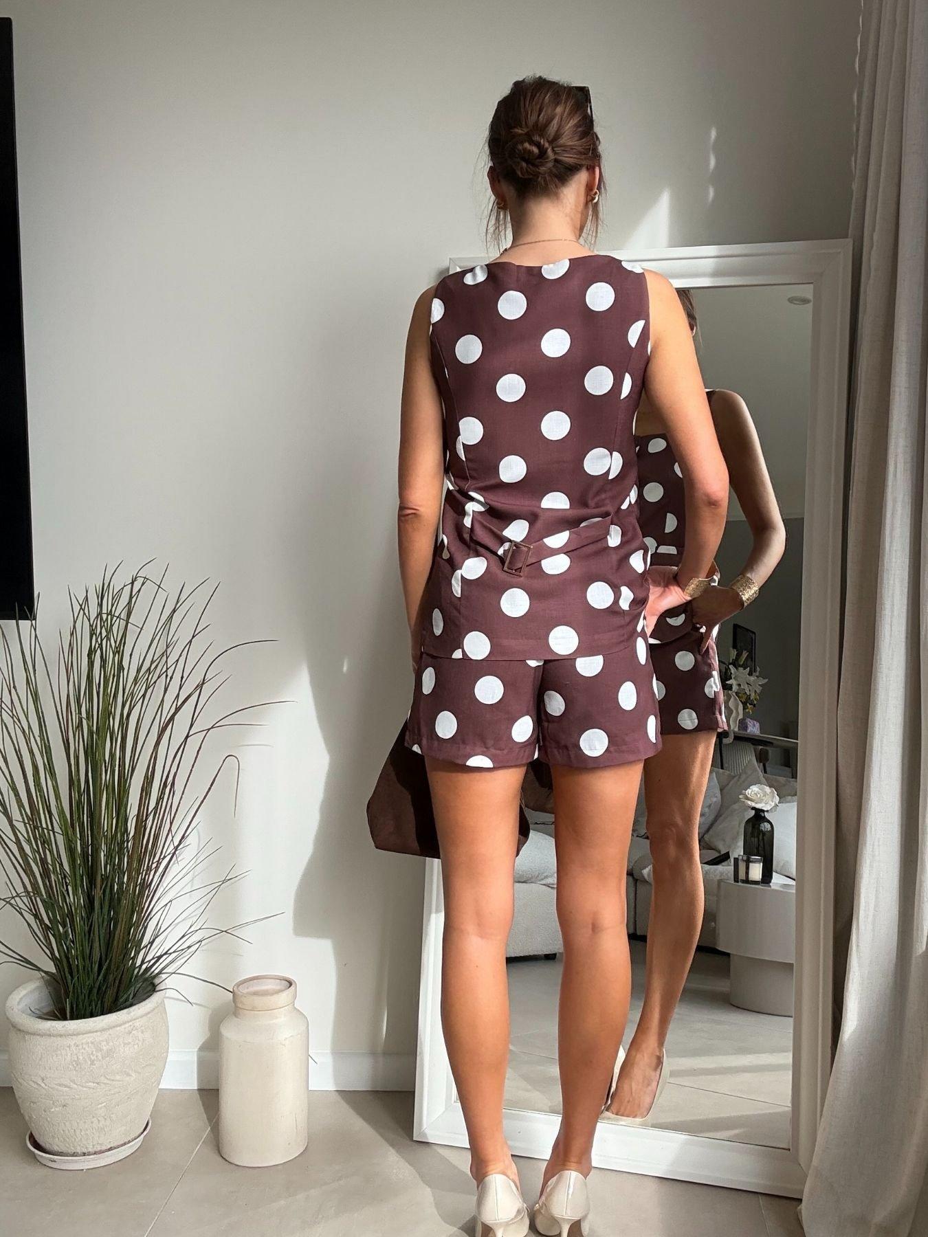 Image 2 of 4 of Style Cheat Co-Ord Spot Shorts - Brown