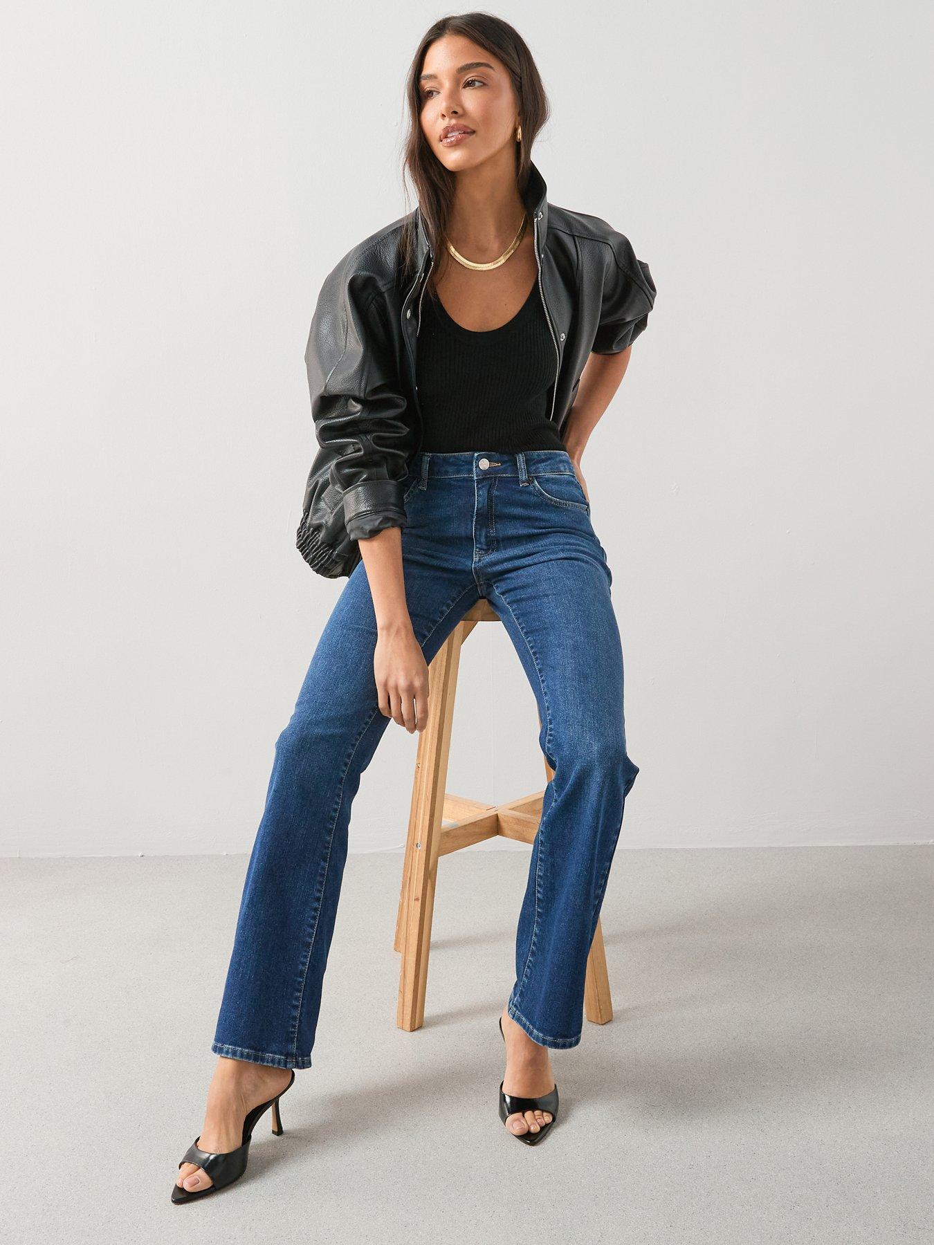 the-very-collection-mid-rise-bootcut-jeans-dark-washoutfit