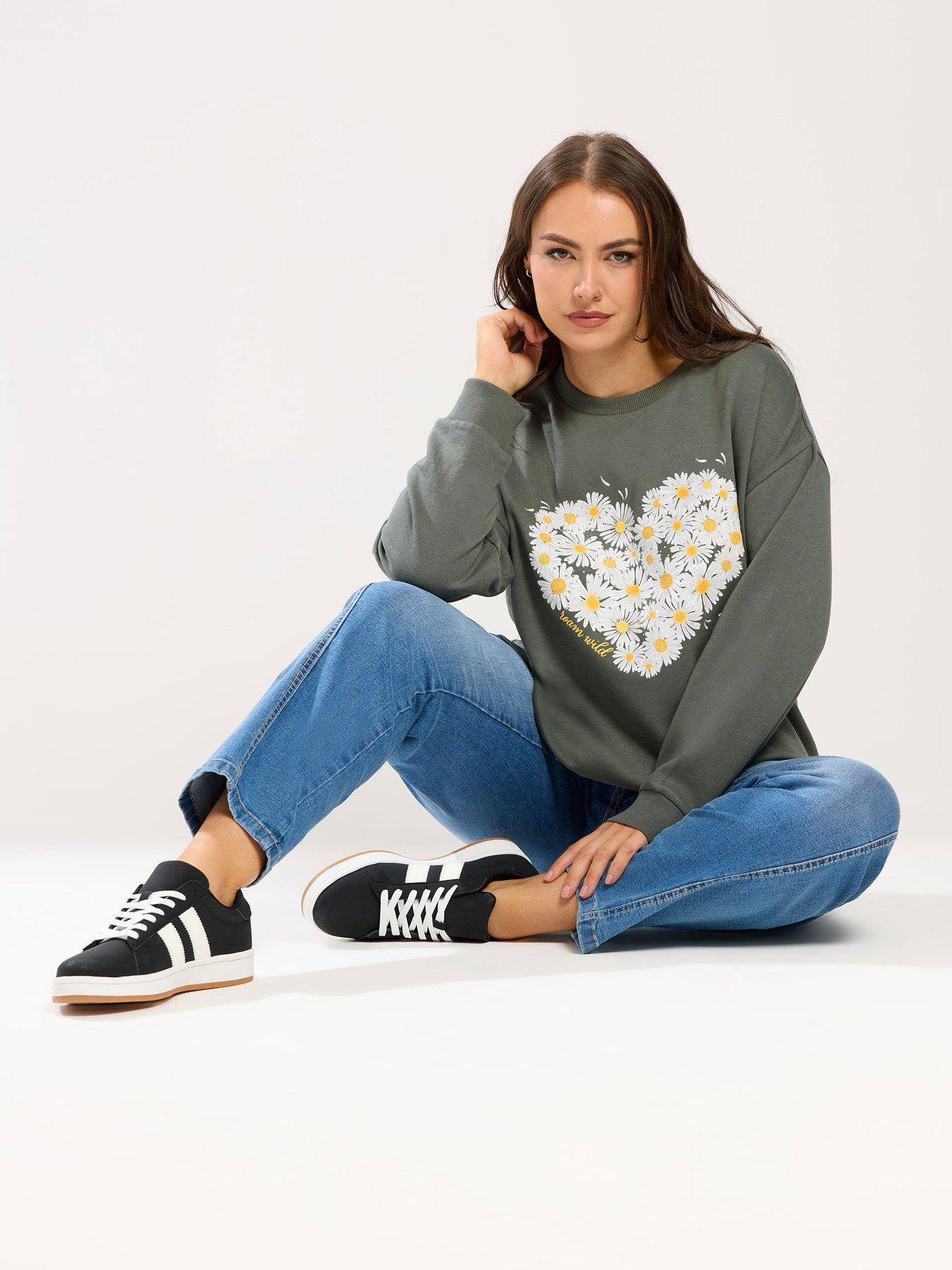 yours-curve-daisy-sweatshirtback