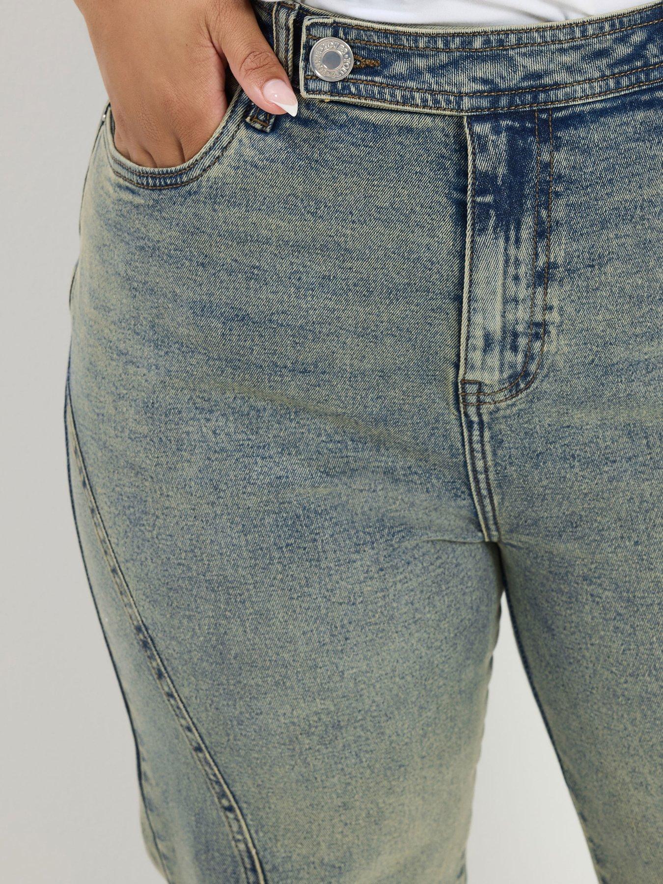 Image 4 of 5 of Yours Curve Extend Waist Sandblast Wide Leg Jean