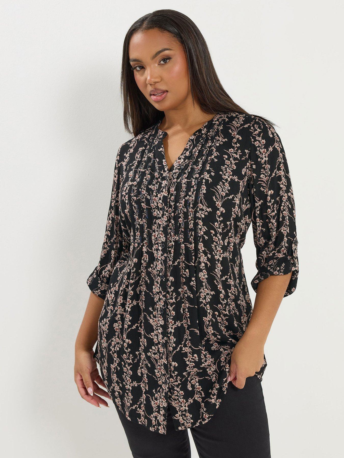 yours-curve-pintuck-trailing-floral-top-black