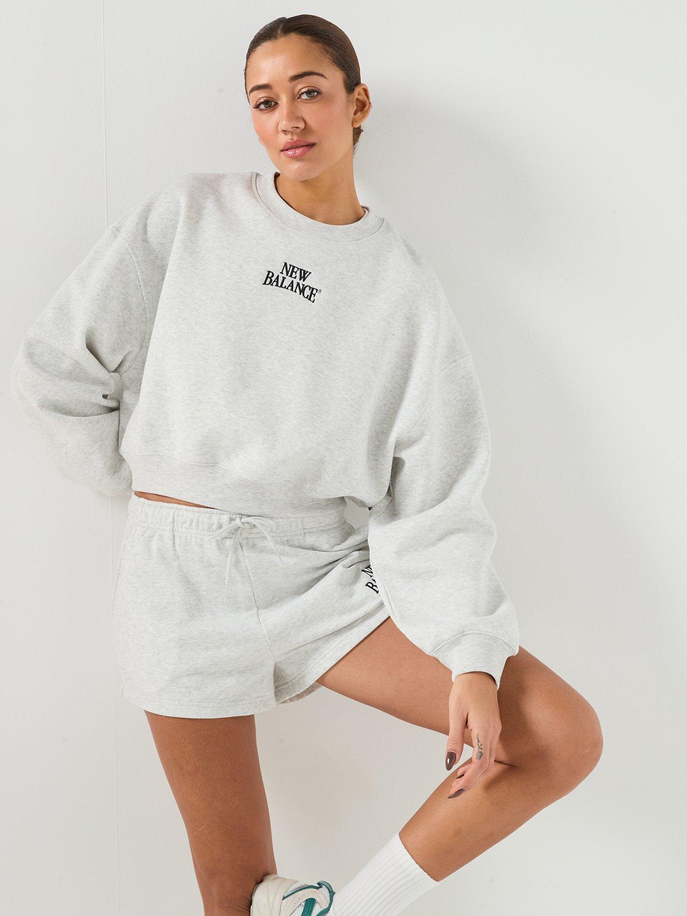 new-balance-womens-linear-heritage-fleece-crew-greyfront