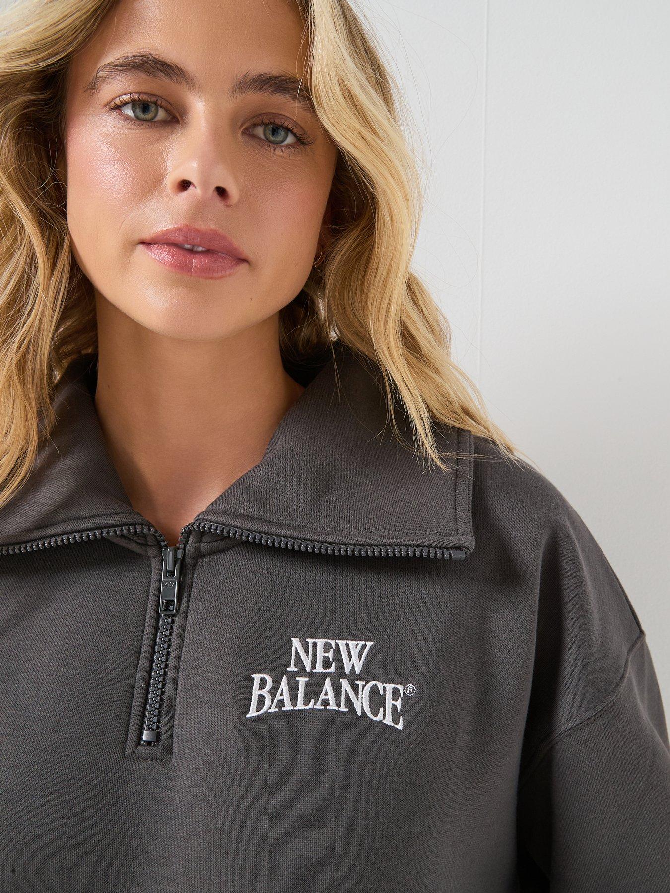 new-balance-womens-linear-heritage-fleece-half-zip-greydetail