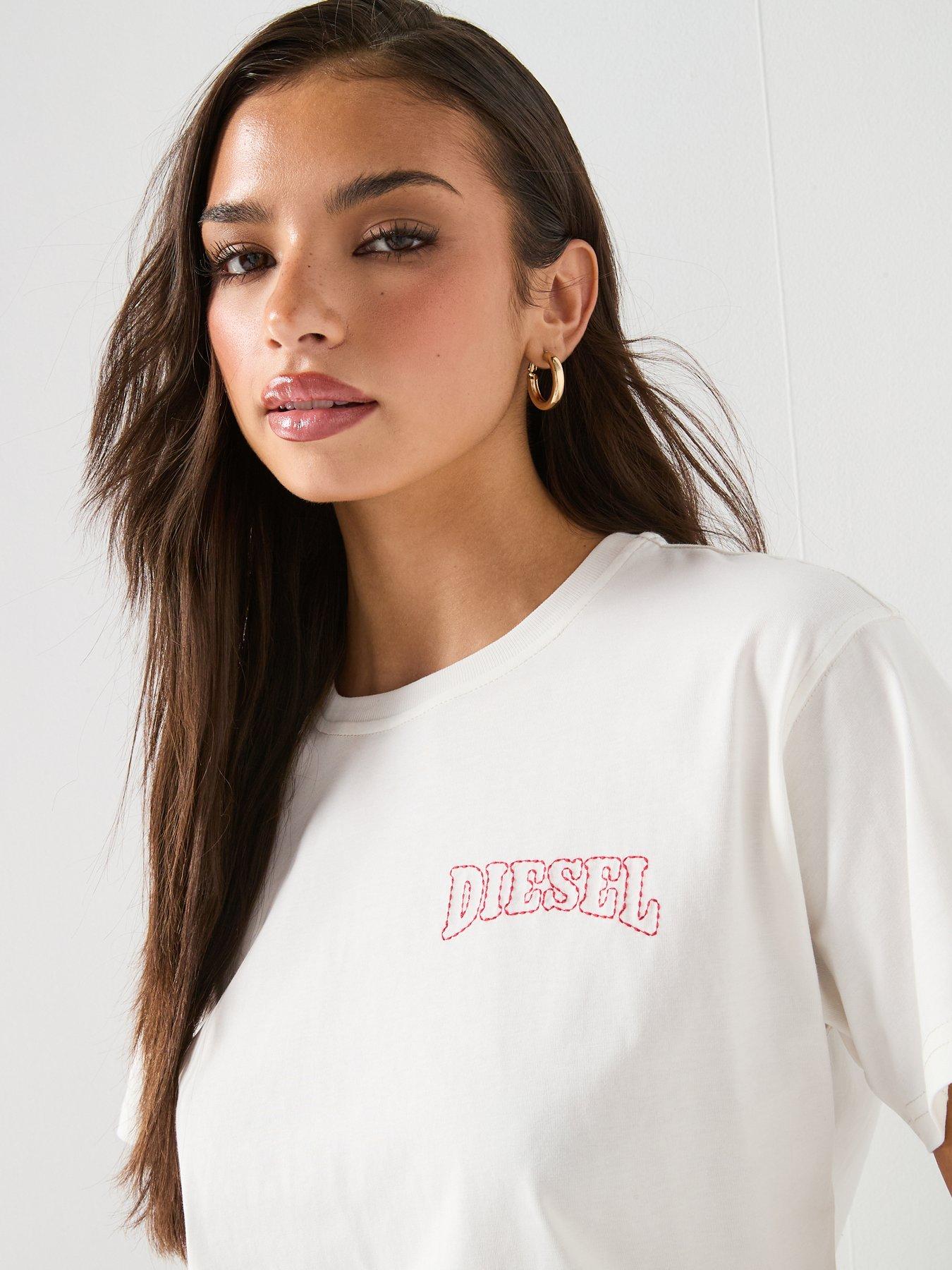 diesel-normy-logo-t-shirt-whiteoutfit