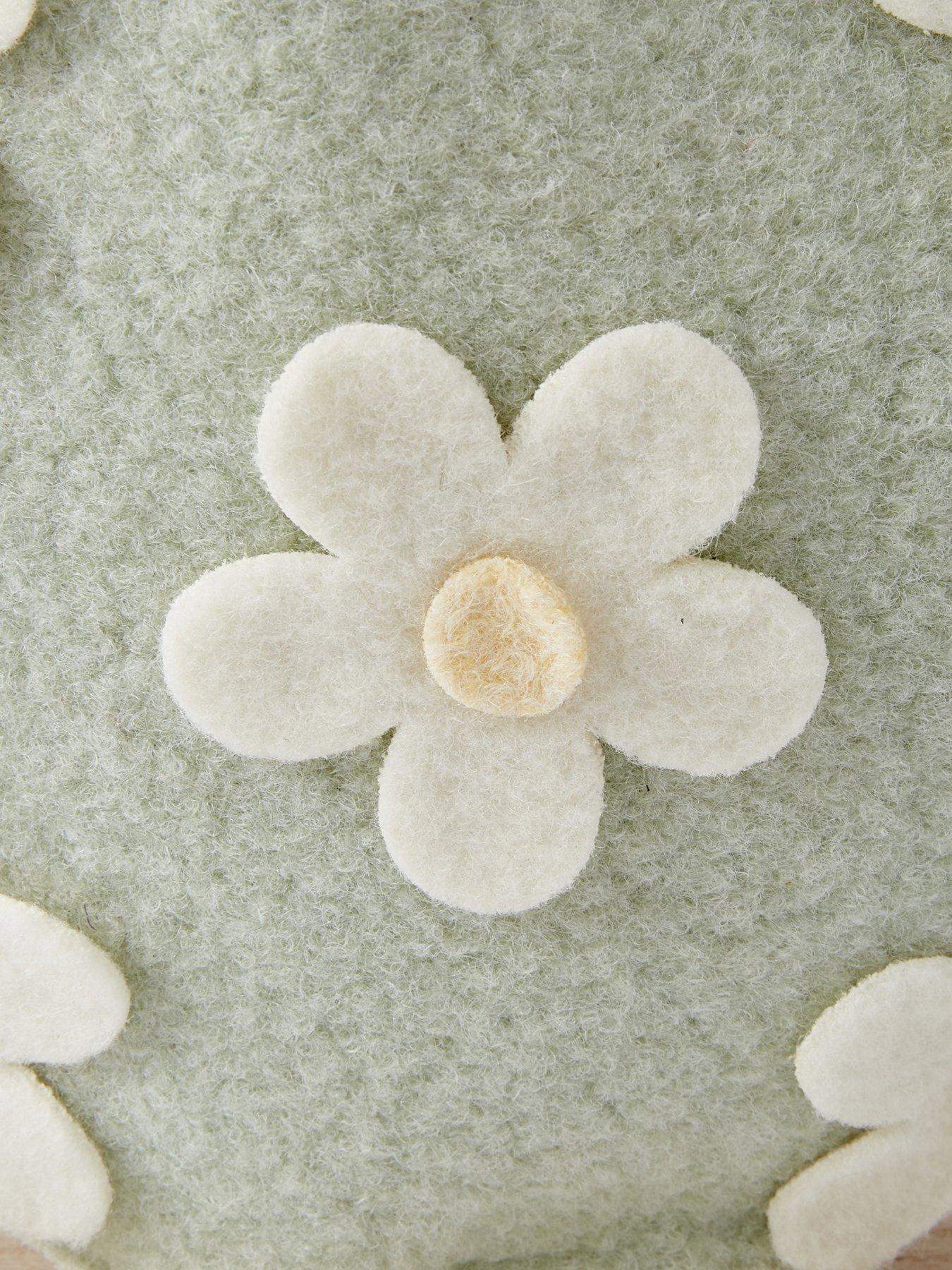 heaven-sends-green-floral-felt-chicken-ornamentdetail
