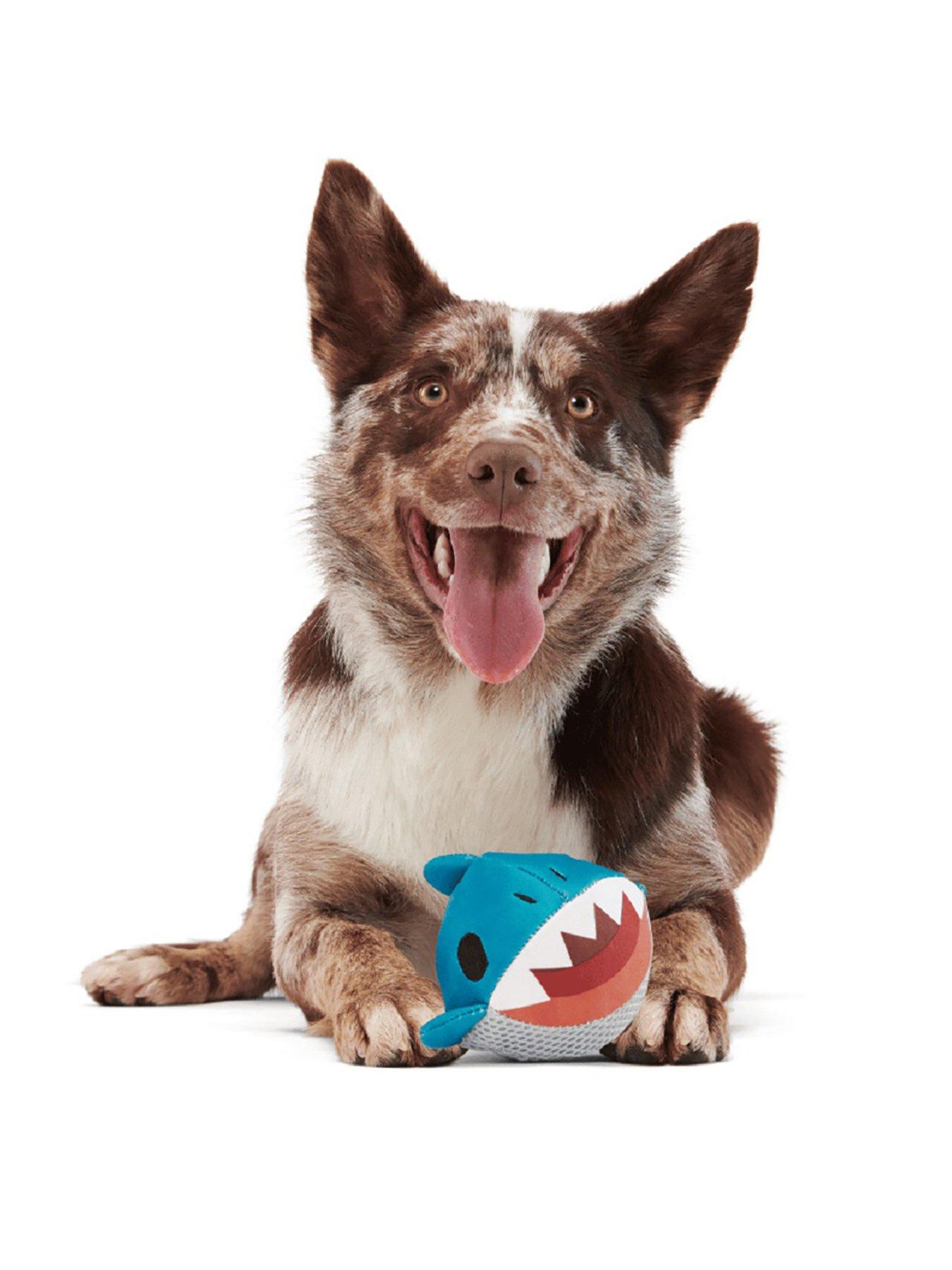 bark-great-white-dwight-dog-toy