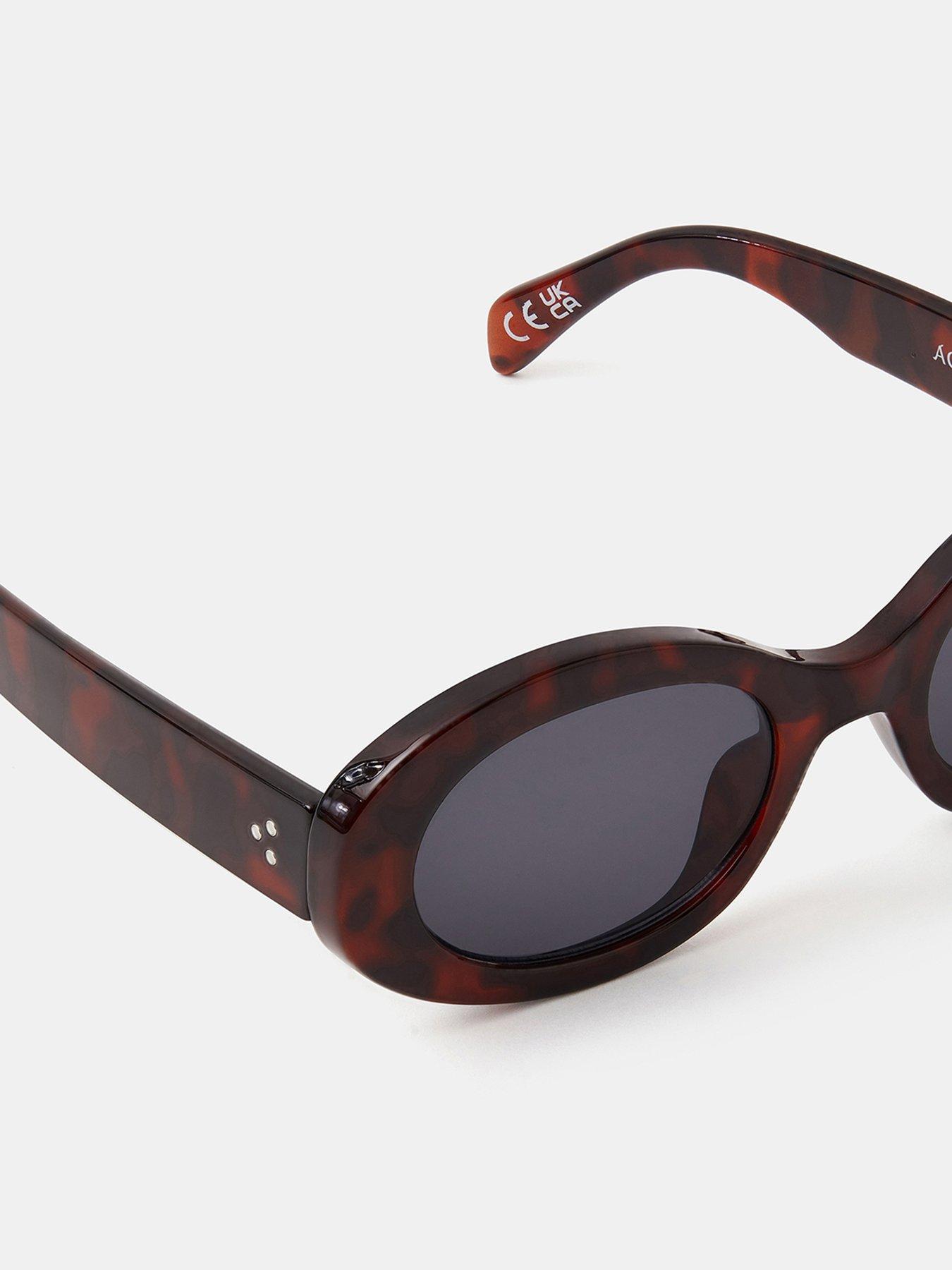 Image 3 of 3 of Accessorize Chunky Tort Oval Sunglasses