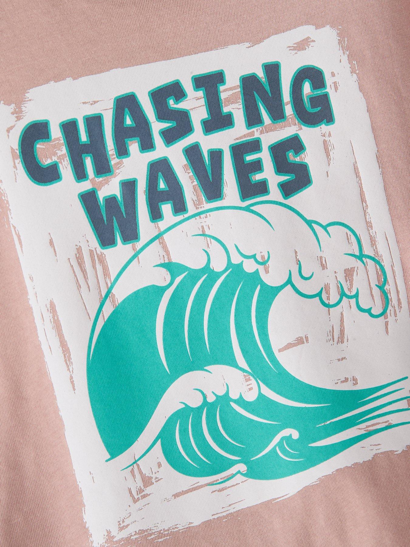 Image 4 of 6 of The Very Collection Boys 4 Pack Chasing Waves Short Sleeve T-Shirts - Multi