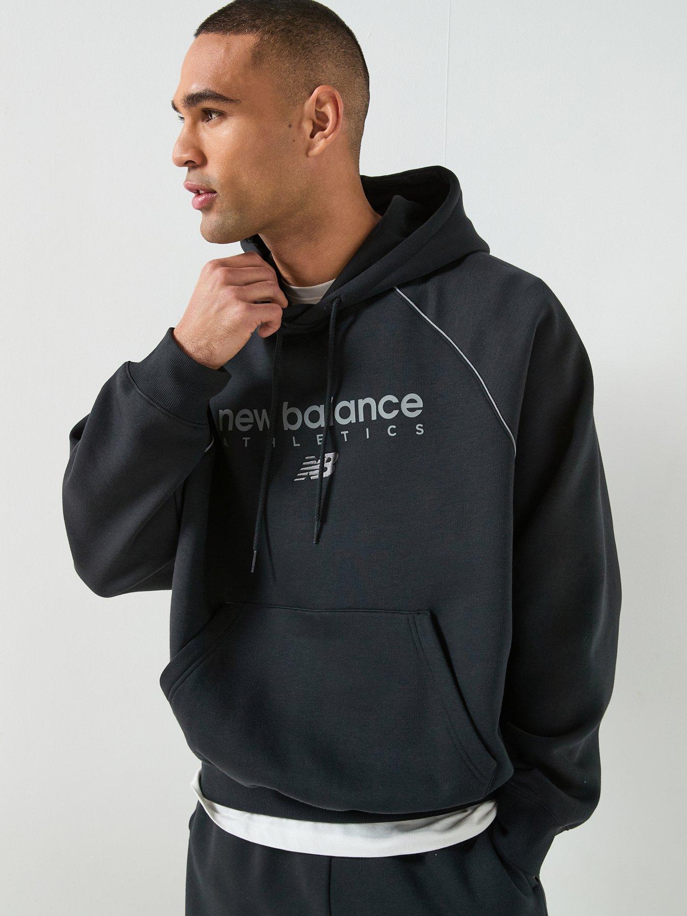 new-balance-mens-linear-graphic-fleece-hoodie-black
