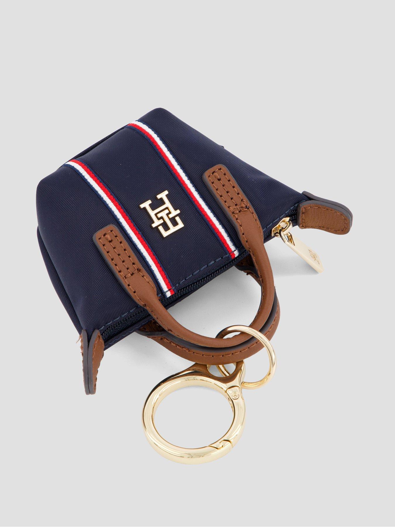 tommy-hilfiger-charm-popette-bag-navydetail