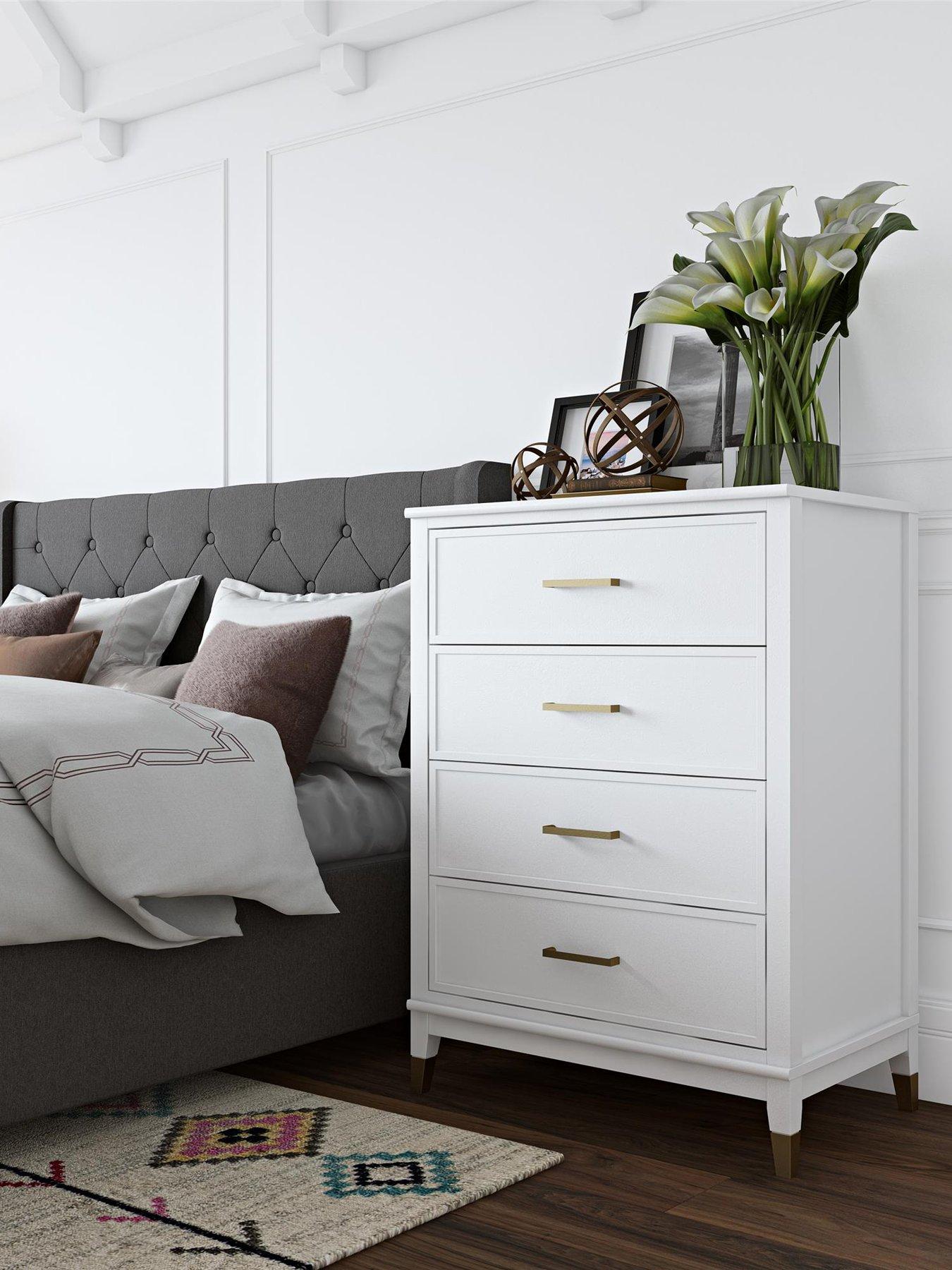 CosmoLiving by Cosmopolitan Westerleigh 4 Drawer Dresser  - White