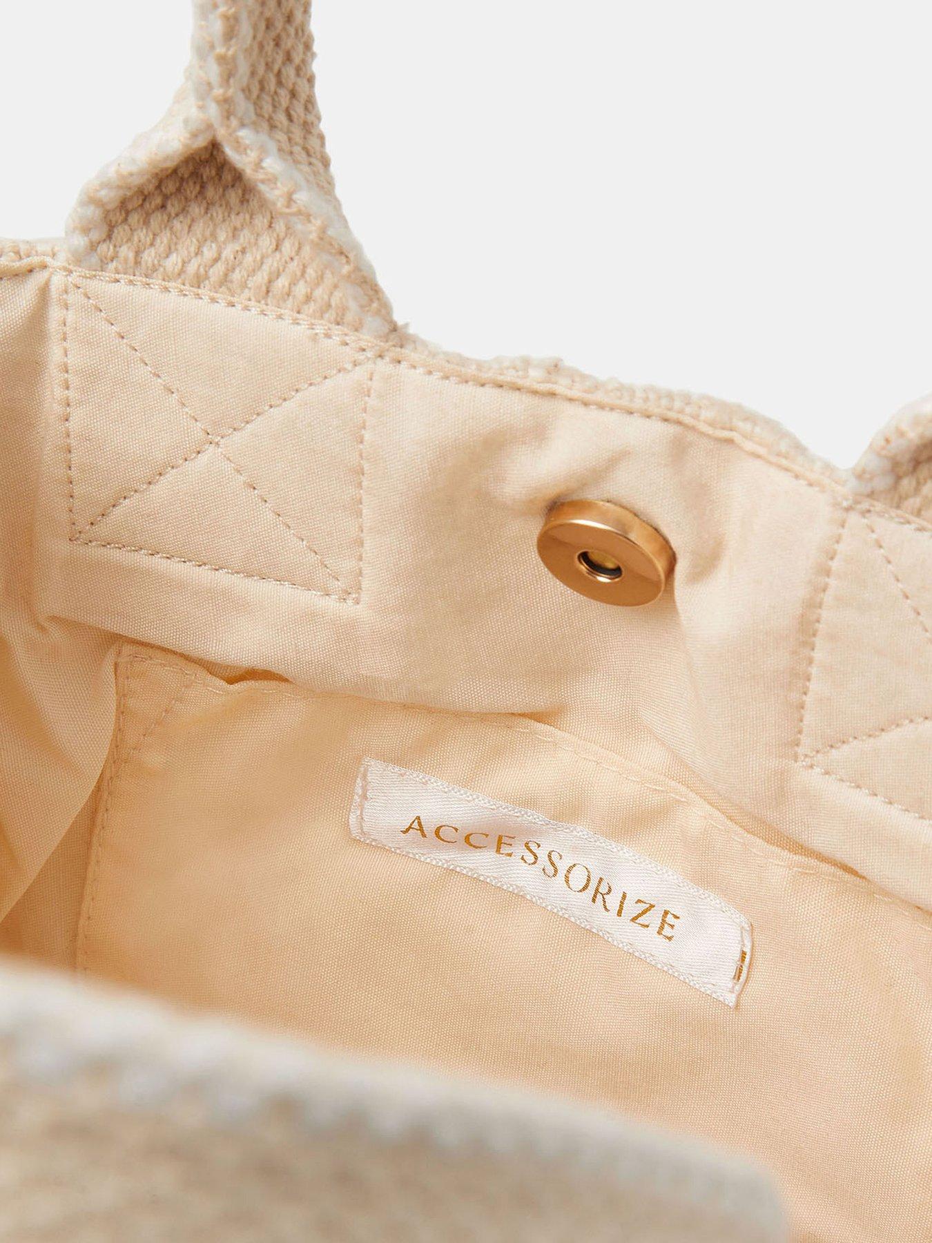 accessorize-london-notting-hill-coin-purseoutfit