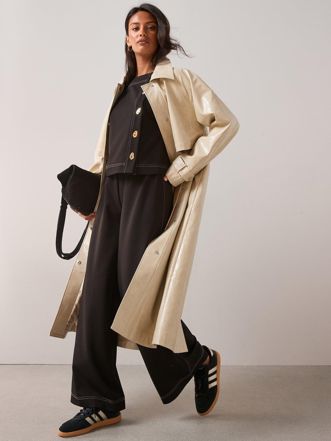 the-very-collection-contrast-stitch-button-up-top-blackback