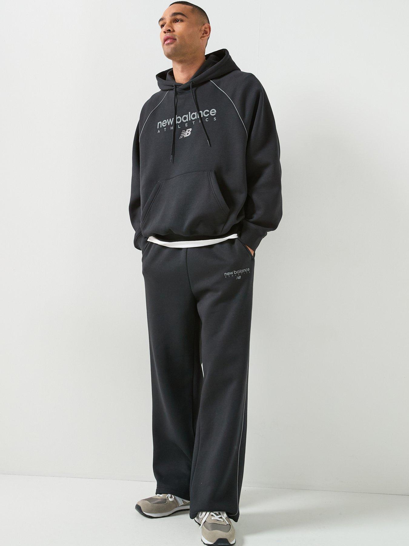 new-balance-mens-linear-graphic-fleece-pant-blackback