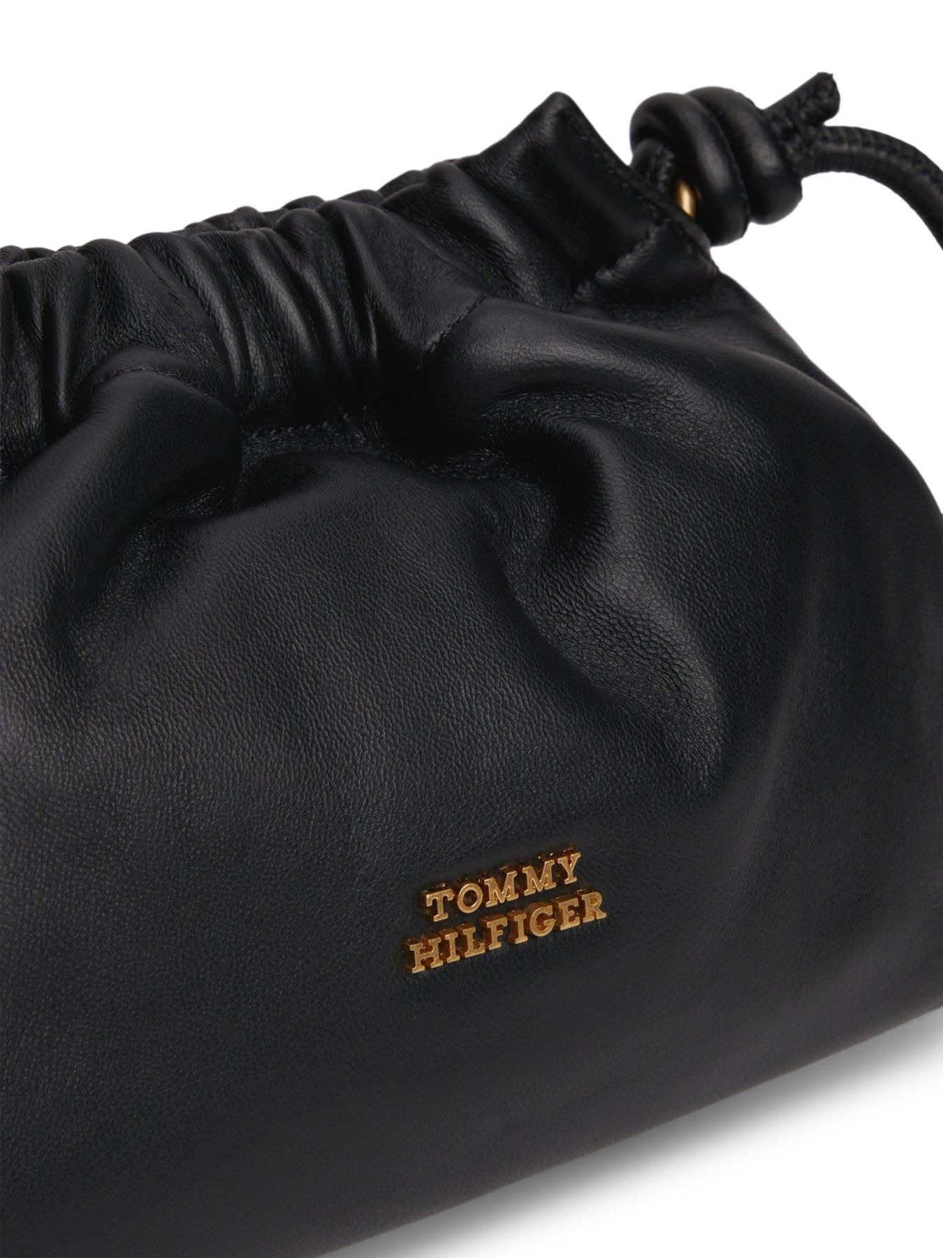 Image 4 of 4 of Tommy Hilfiger Th Soft Leather Crossover Bag - Black