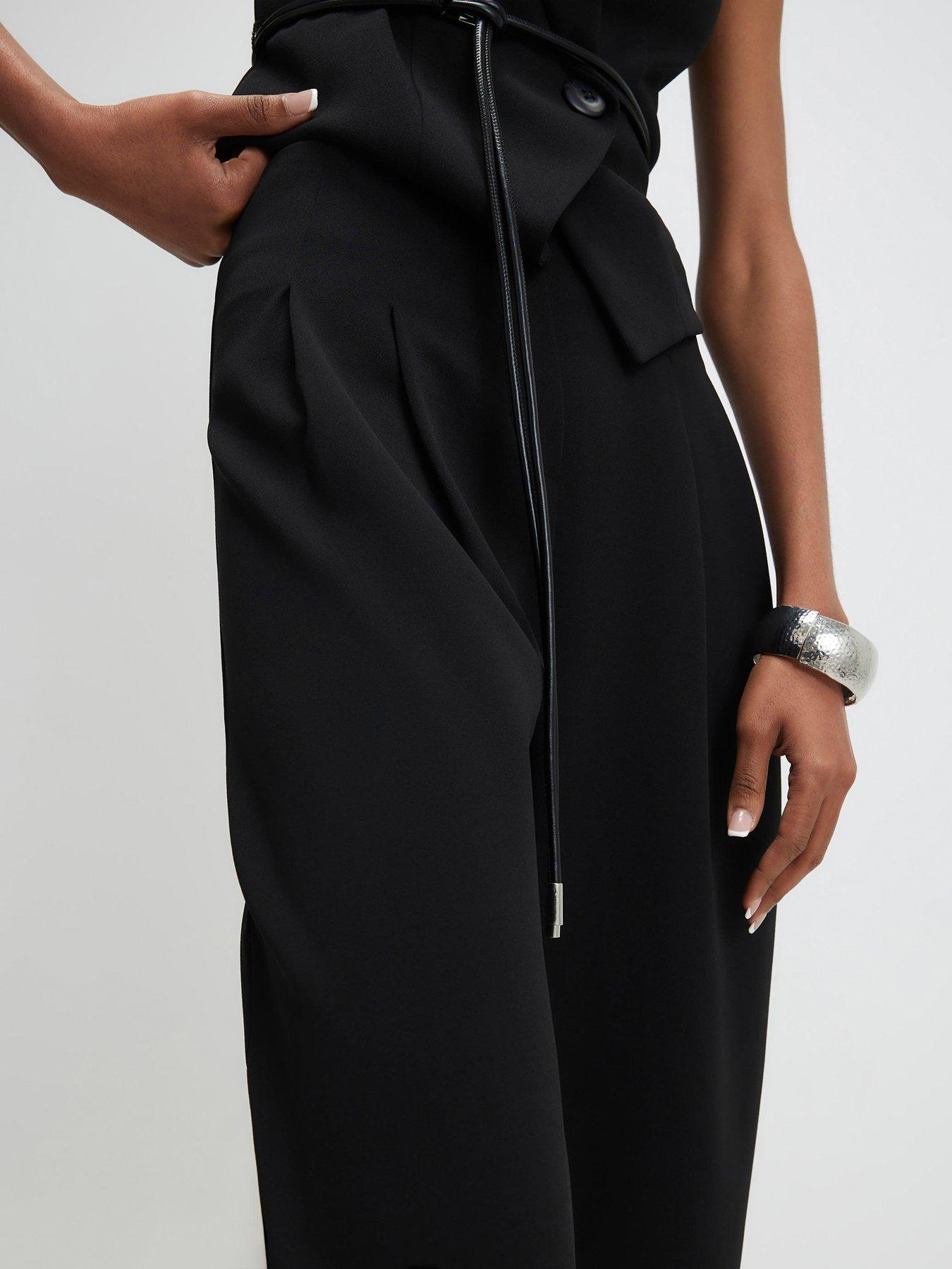 river-island-tapered-trouser-blackoutfit