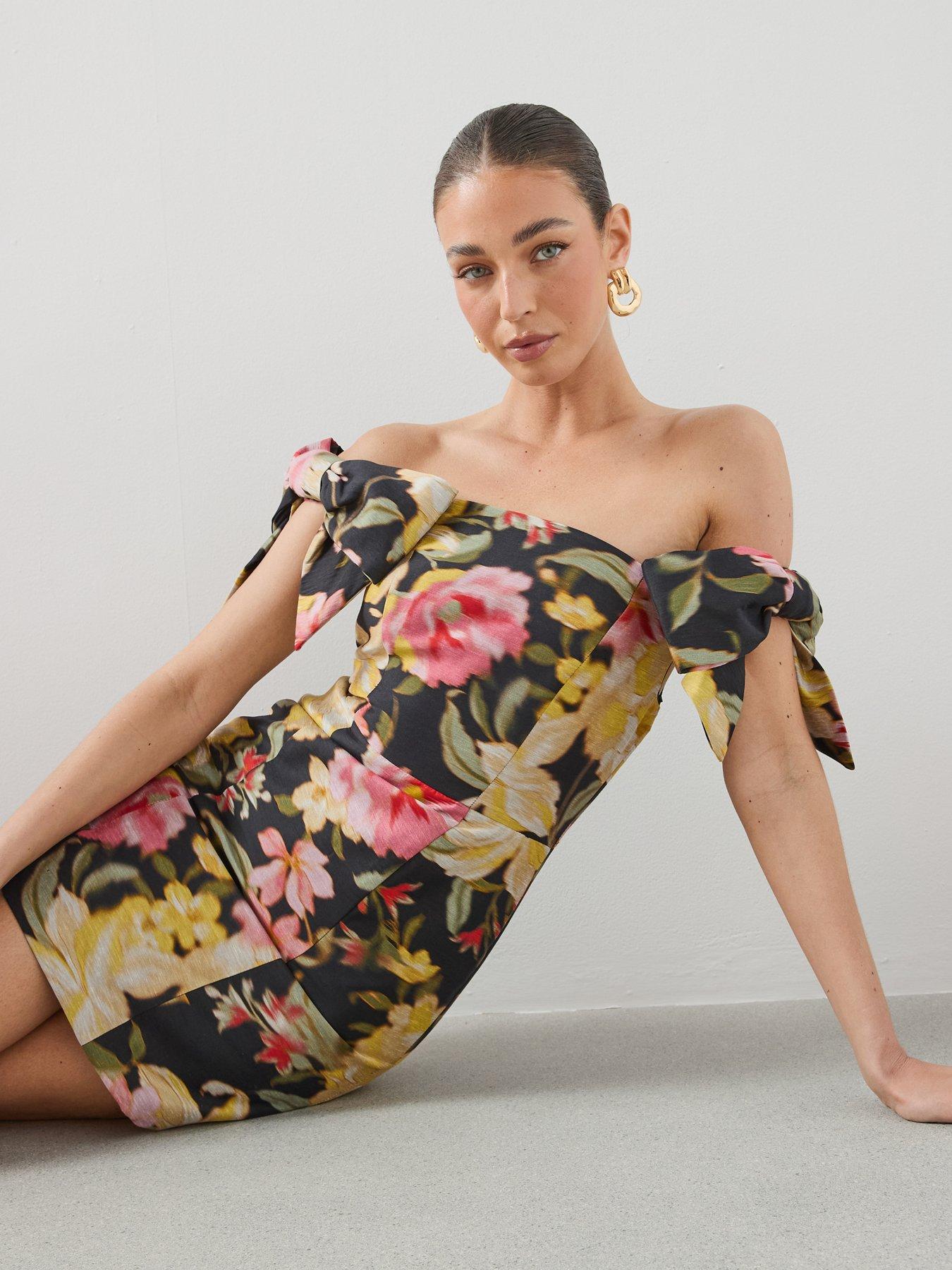 Image 4 of 6 of The Very Collection Printed Bandeau Bow Sleeve Mini Dress - Print