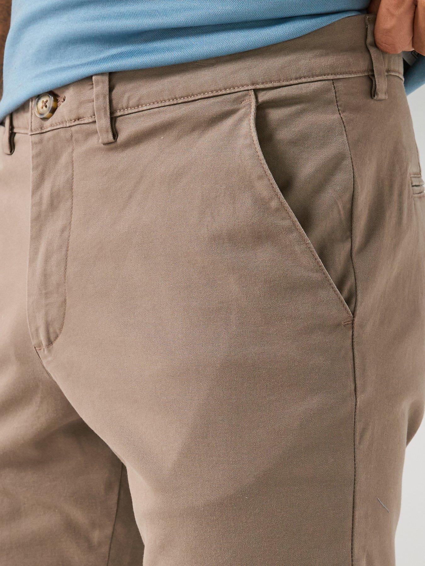 Image 4 of 4 of Selected Miles Slim Fit Flex Shorts - Brown