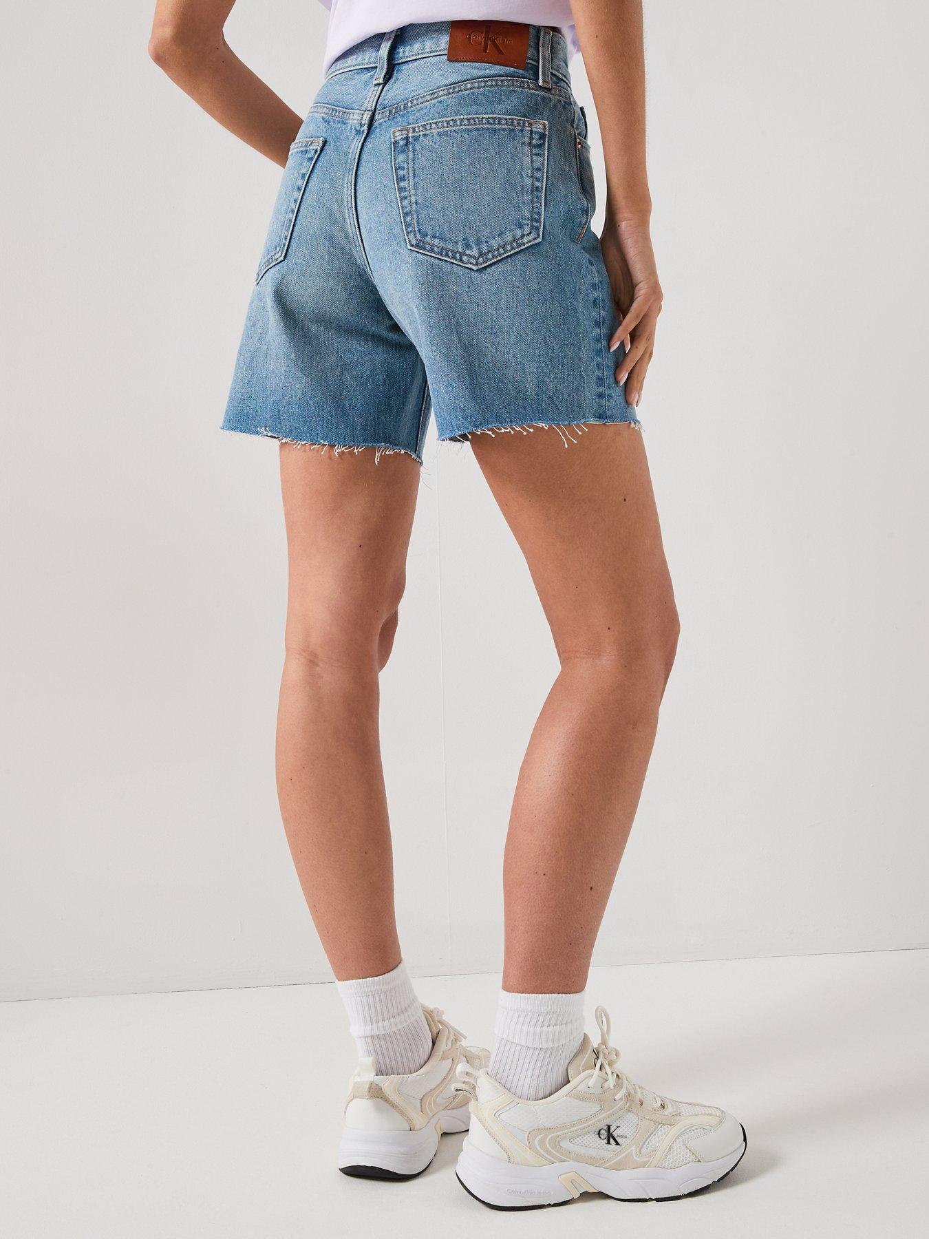Image 2 of 6 of Calvin Klein Jeans '90s 6-Inch Short Monaco - Blue