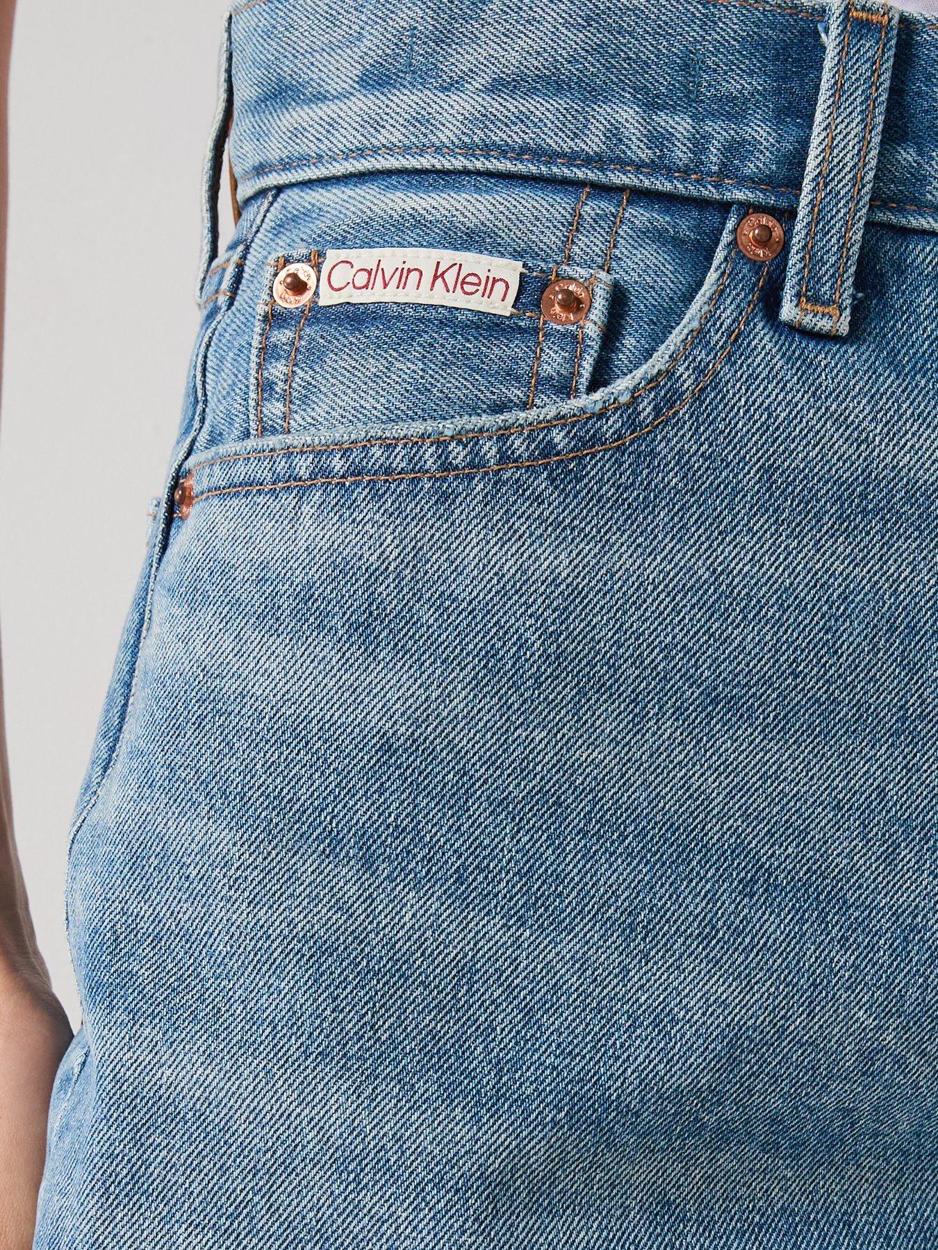 Image 4 of 6 of Calvin Klein Jeans '90s 6-Inch Short Monaco - Blue