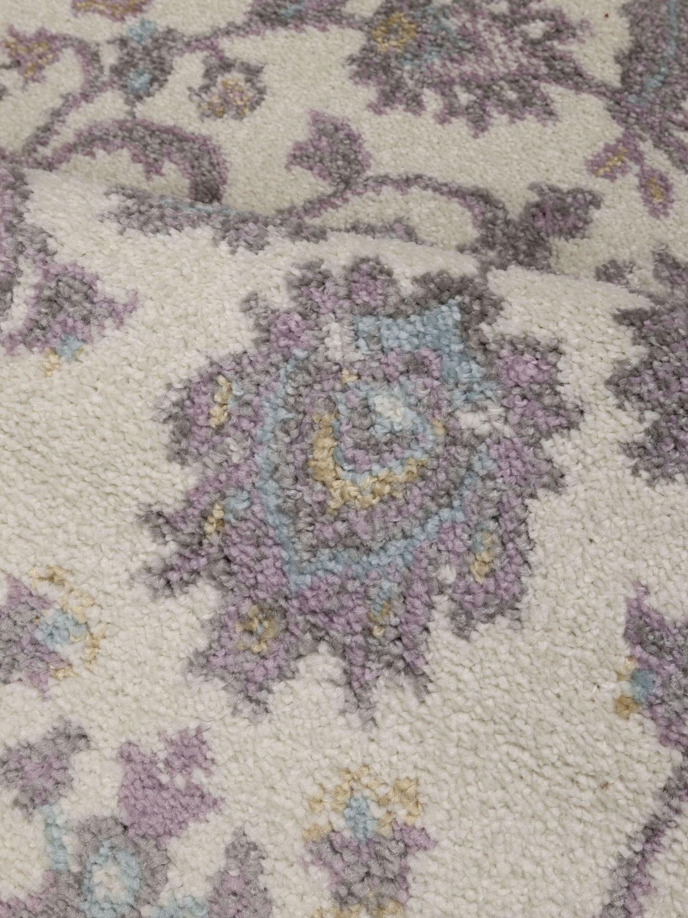 Image 3 of 4 of The Very Collection Echo Traditional Rug