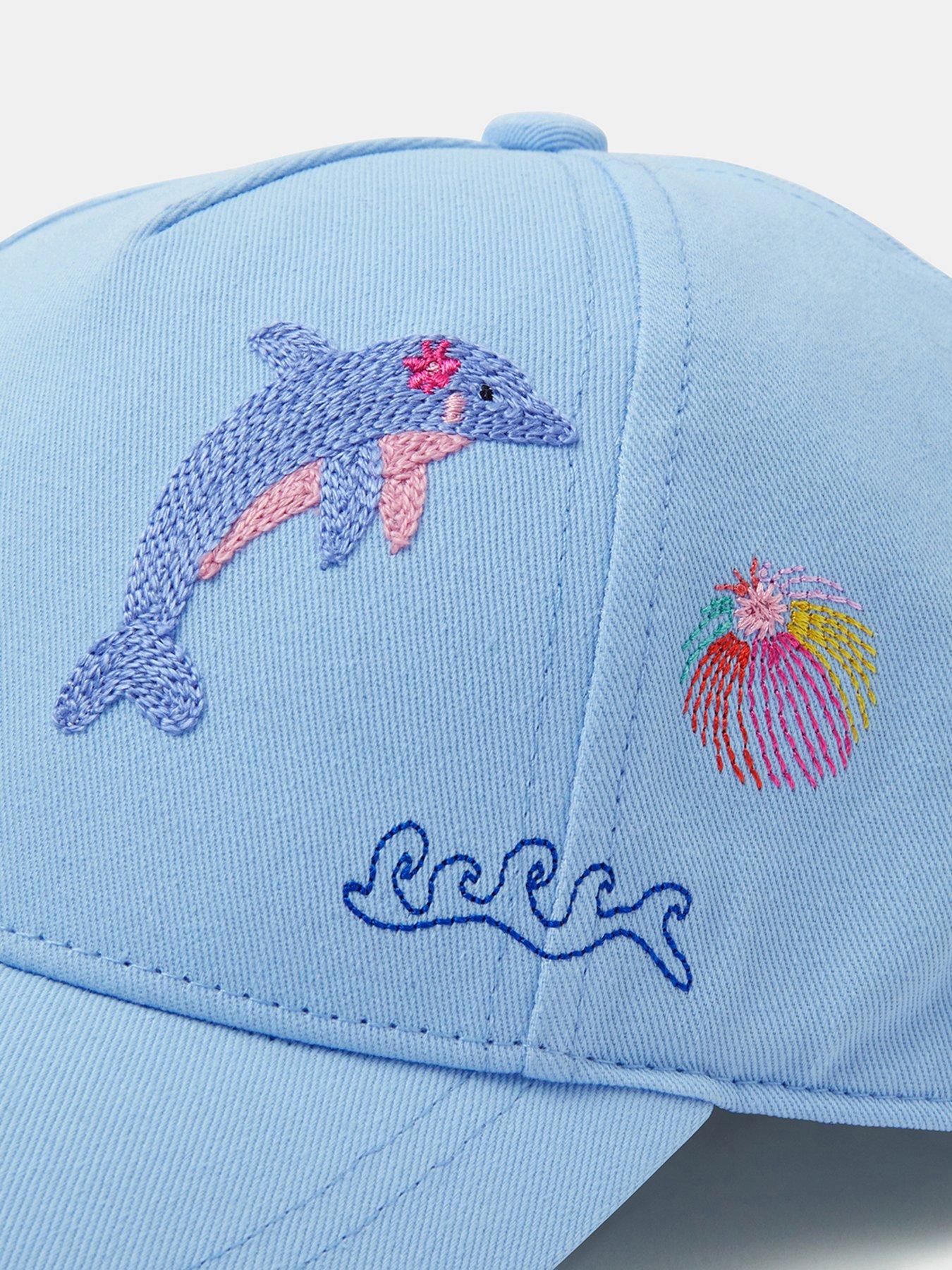accessorize-girls-sea-life-embroidered-cap-blueoutfit