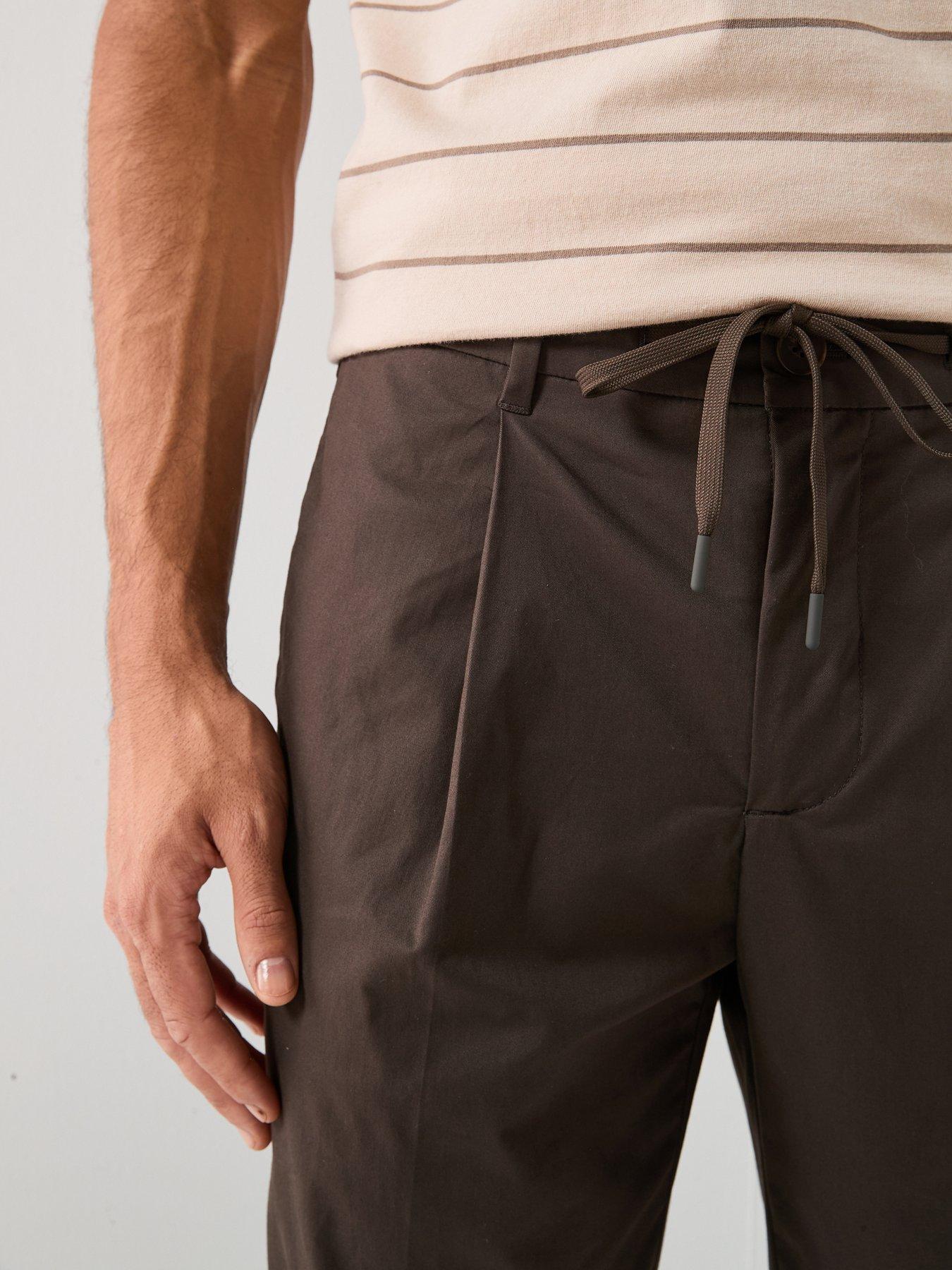 selected-leroy-regular-fit-pleat-trousers-brownoutfit