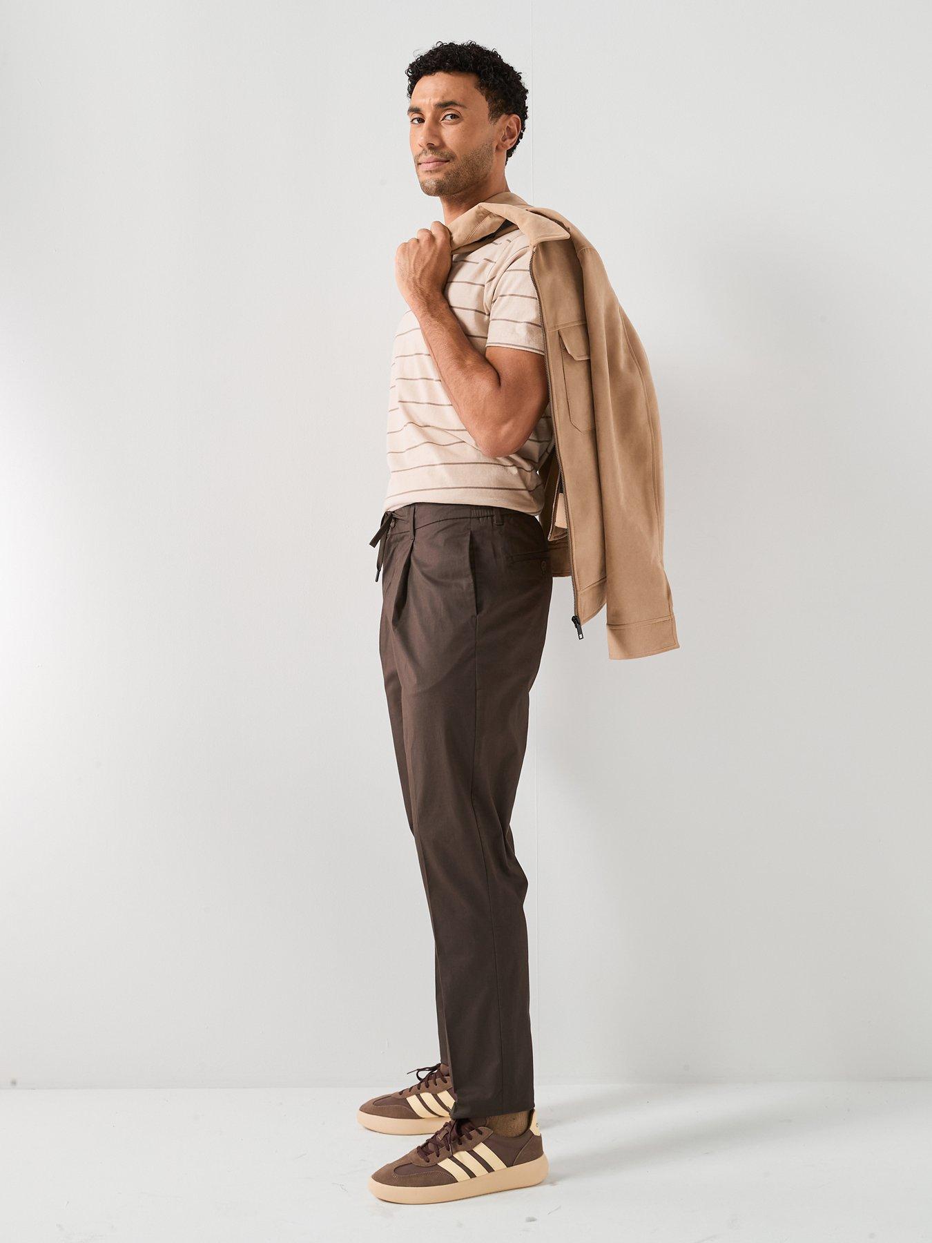selected-leroy-regular-fit-pleat-trousers-browndetail