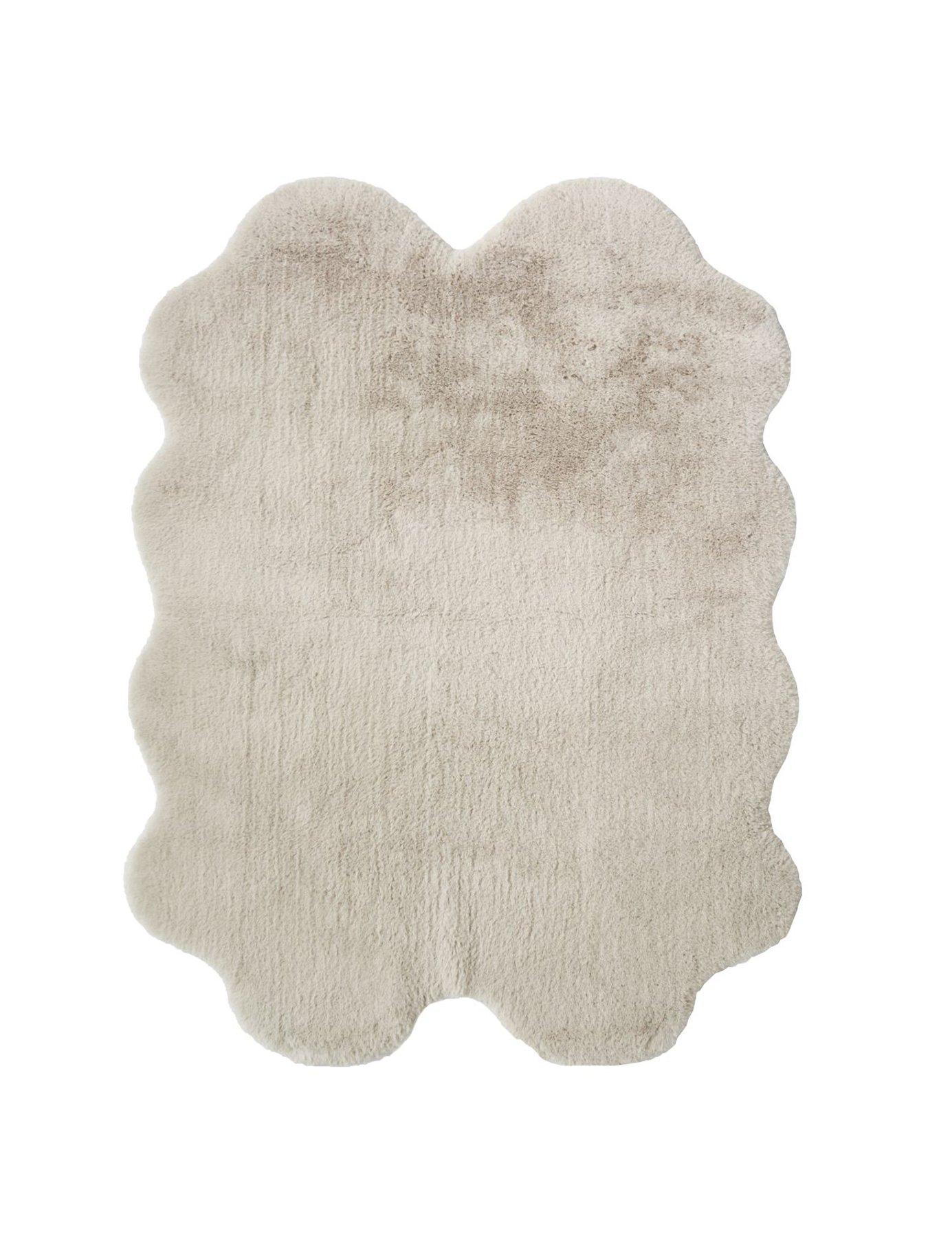 the-very-collection-luxury-faux-fur-105-x-140cm-quadstillFront