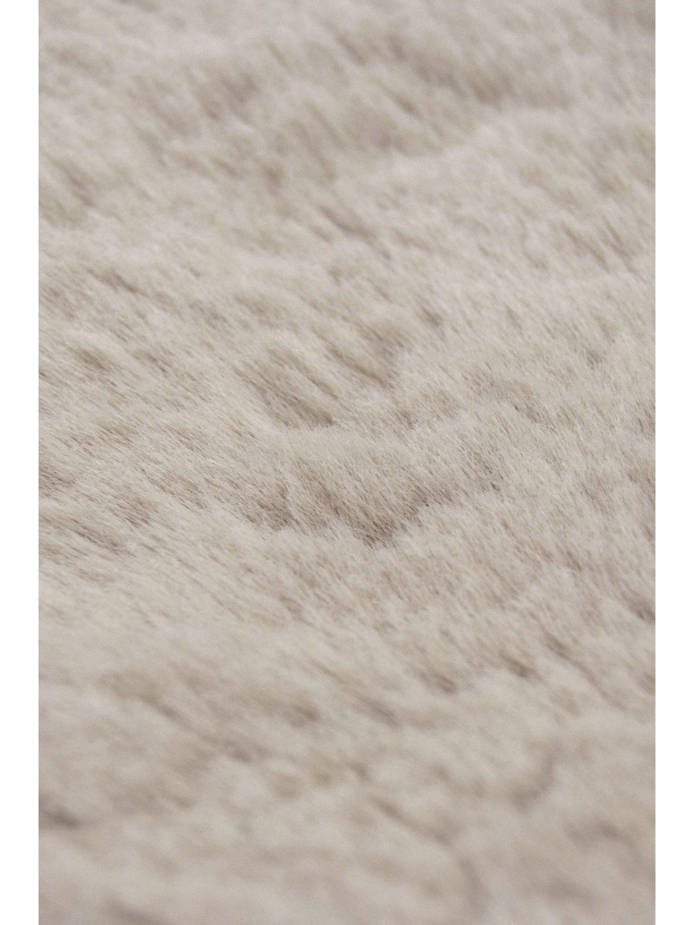 the-very-collection-luxury-faux-fur-105-x-140cm-quadback