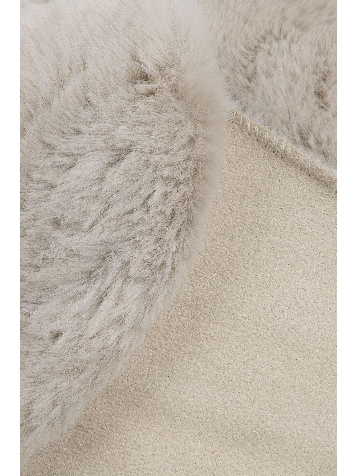 the-very-collection-luxury-faux-fur-105-x-140cm-quadoutfit