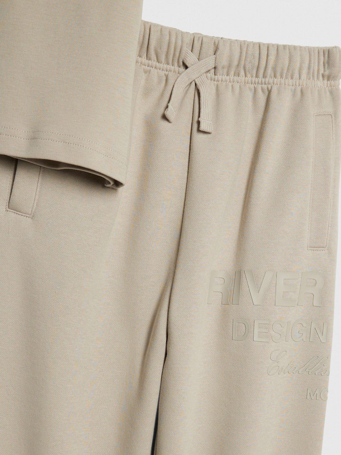 Image 6 of 7 of River Island Older Boys Design Studios T-Shirt Set - Cream
