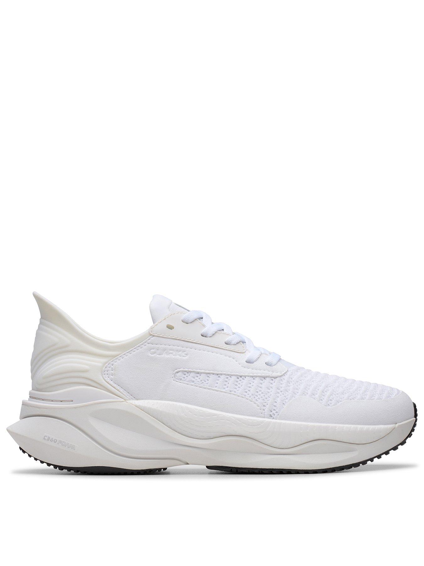 clarks-pace-trainers-whitefront