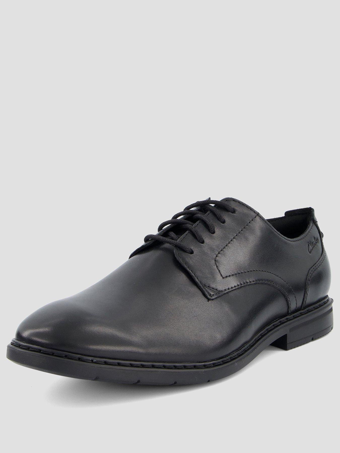 clarks-clarks-banbury-derby-black-leatherstillFront
